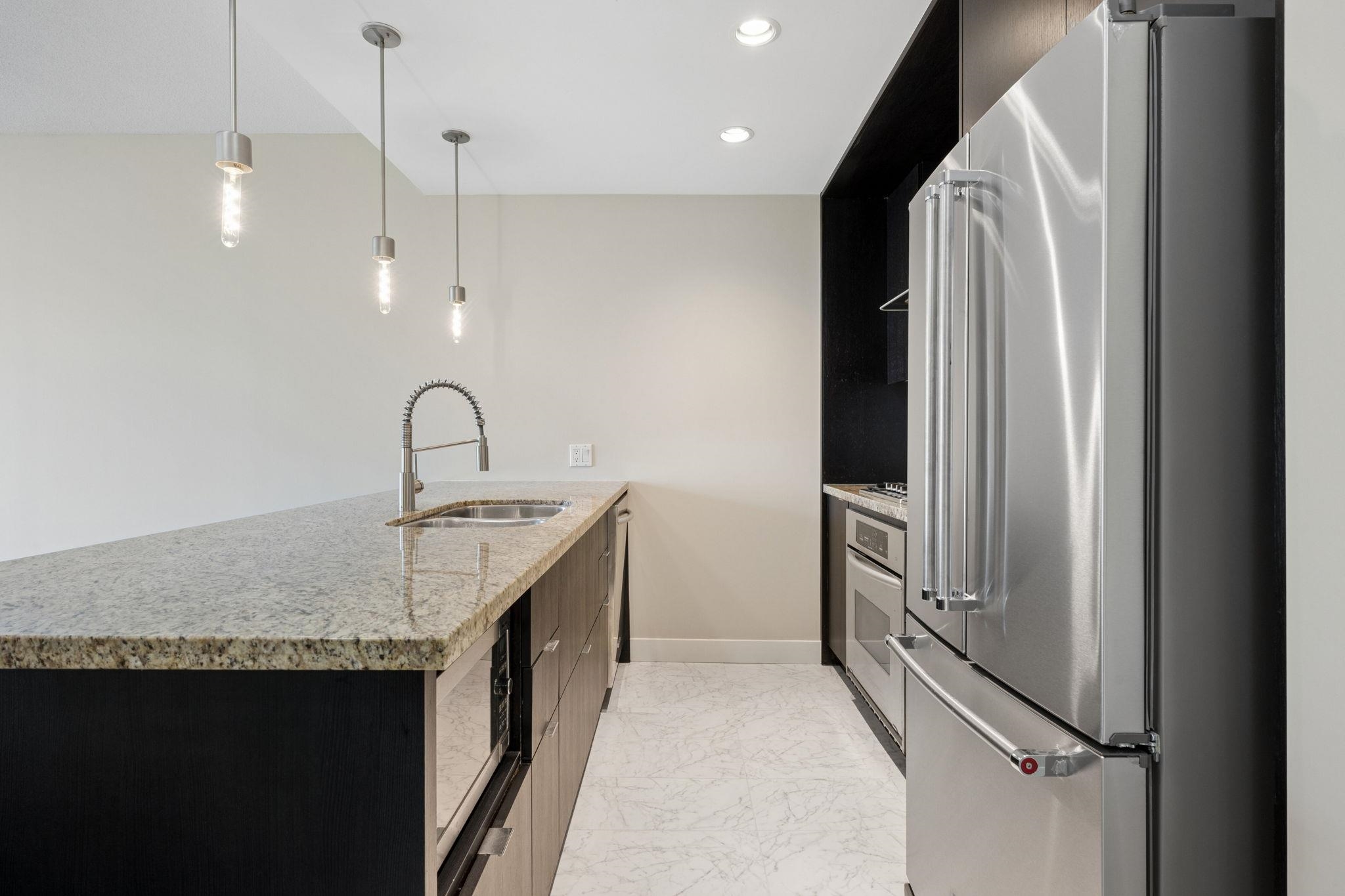 1201 7088 18TH AVENUE Unit: 1201