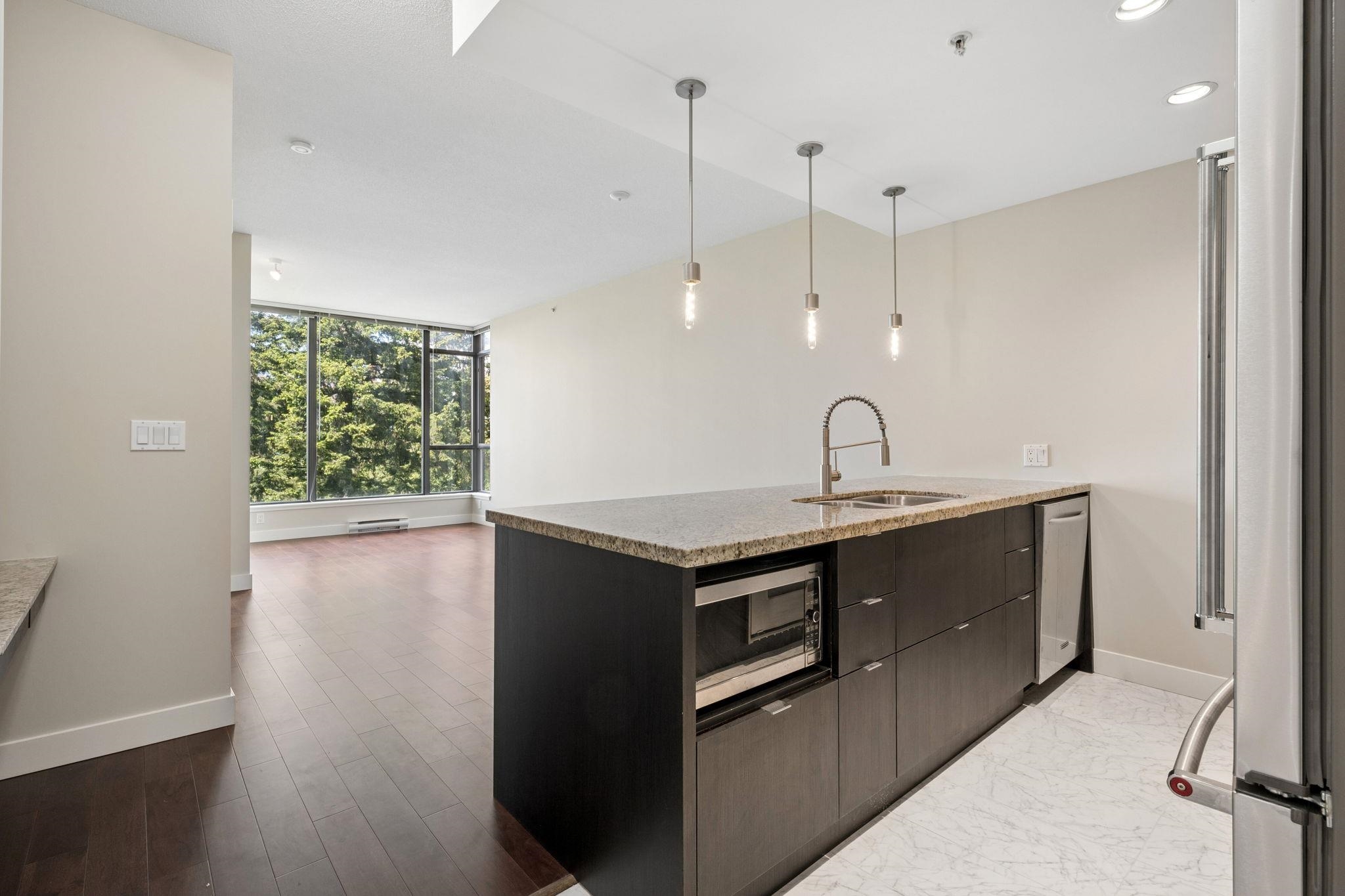1201 7088 18TH AVENUE Unit: 1201