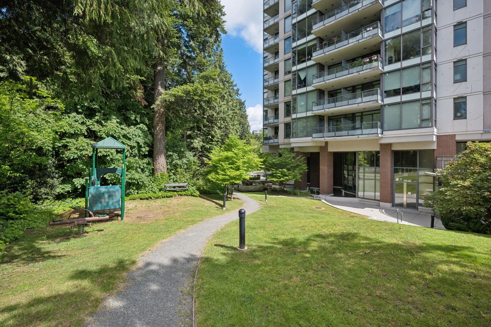1201 7088 18TH AVENUE Unit: 1201