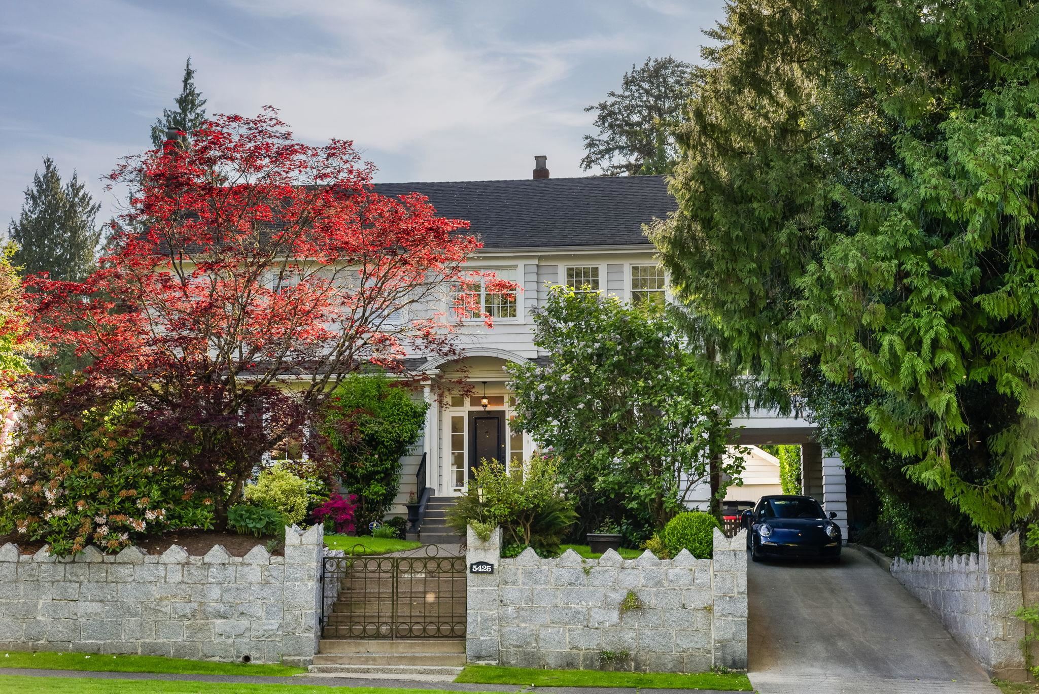 5425 ANGUS DRIVE