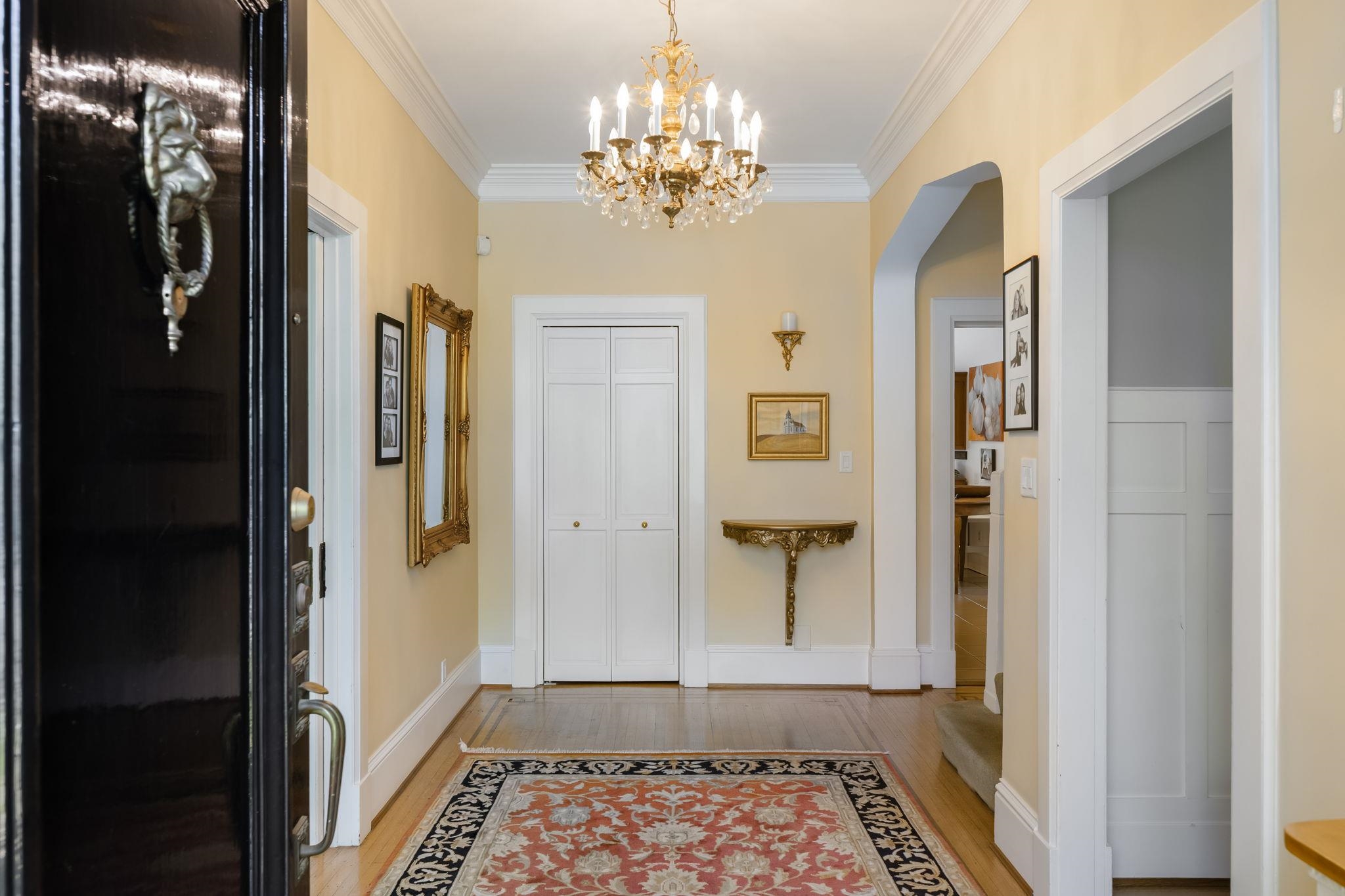 5425 ANGUS DRIVE
