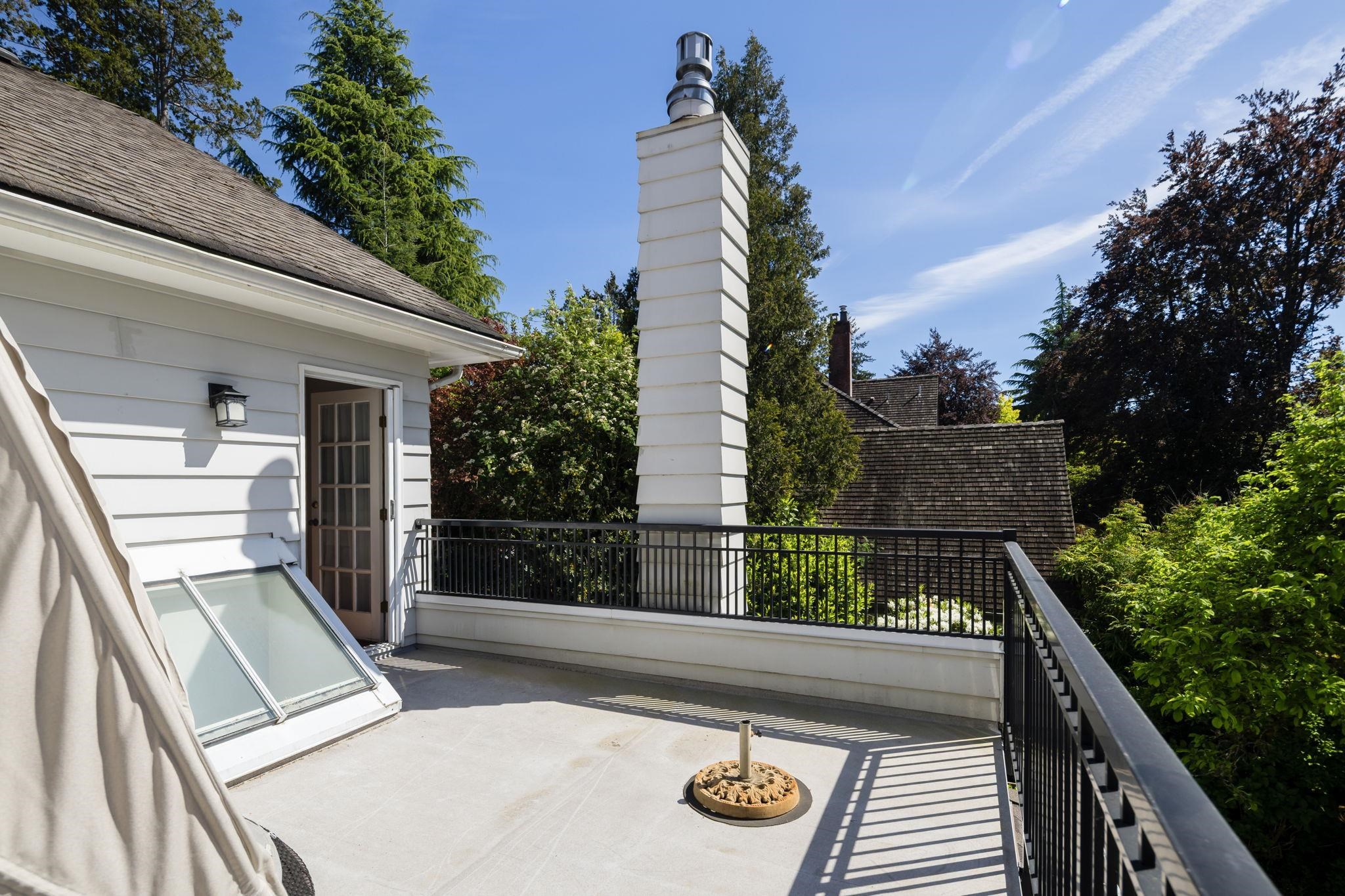 5425 ANGUS DRIVE