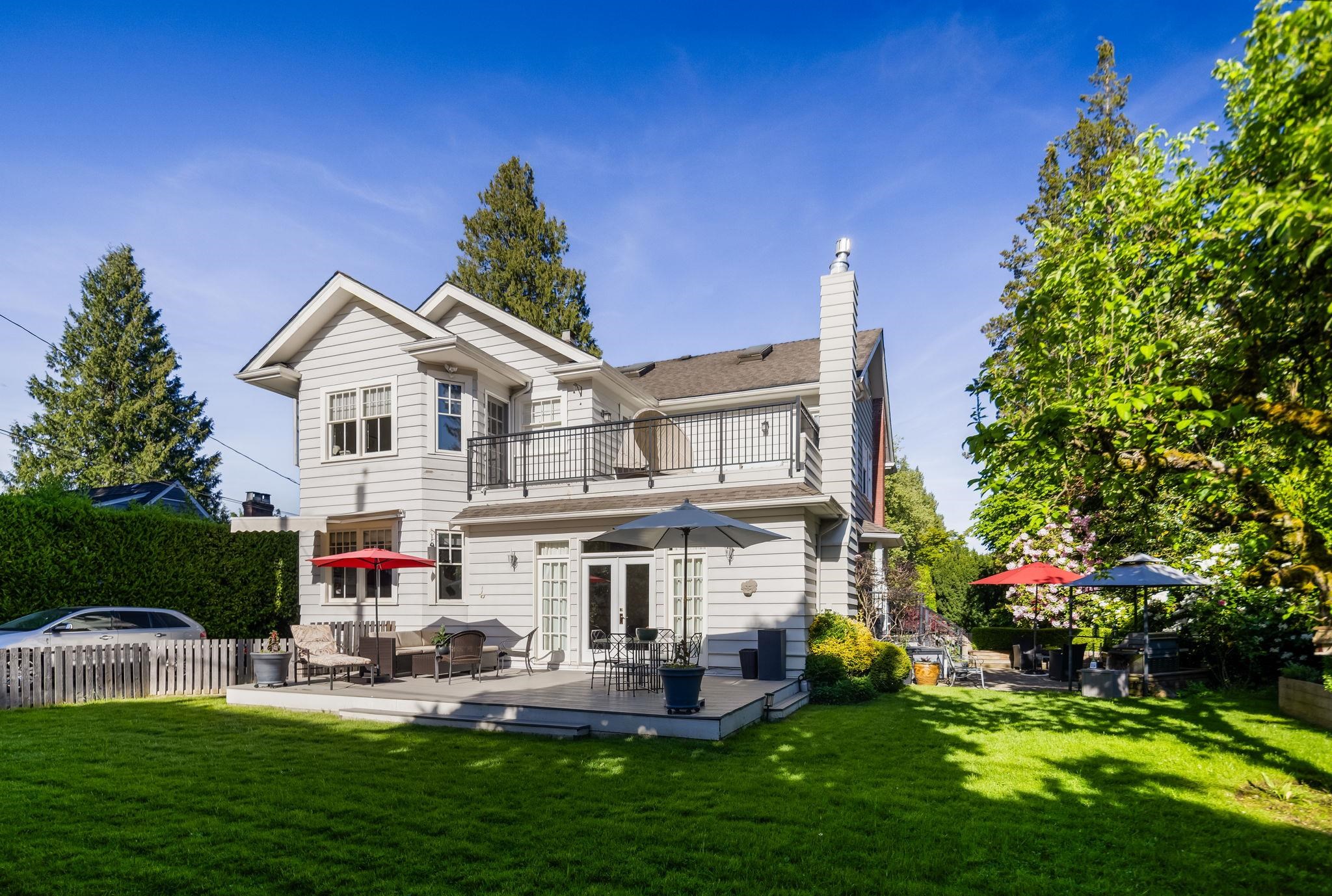 5425 ANGUS DRIVE