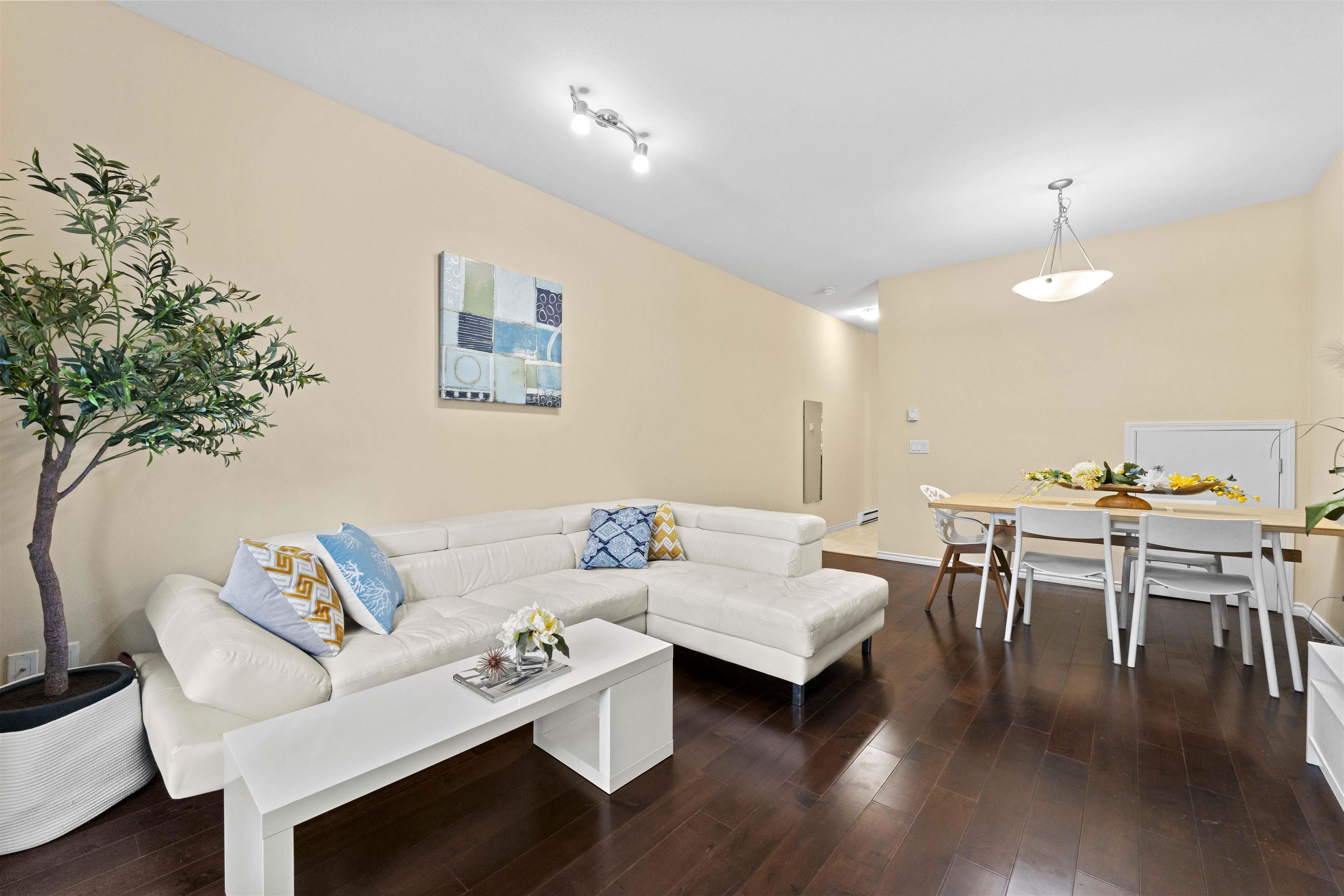 13 621 LANGSIDE AVENUE Unit: 13