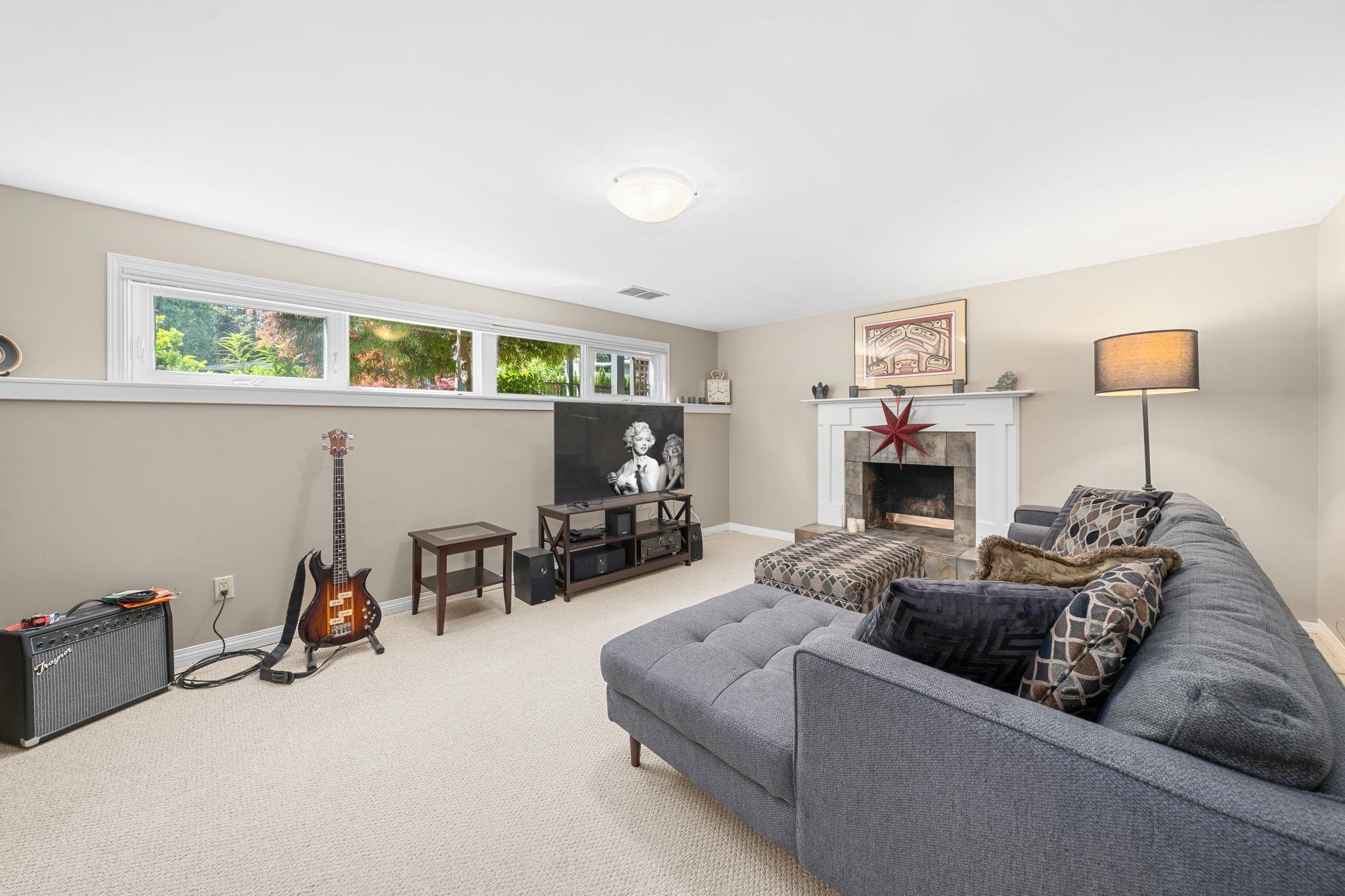 4368 ARUNDEL ROAD