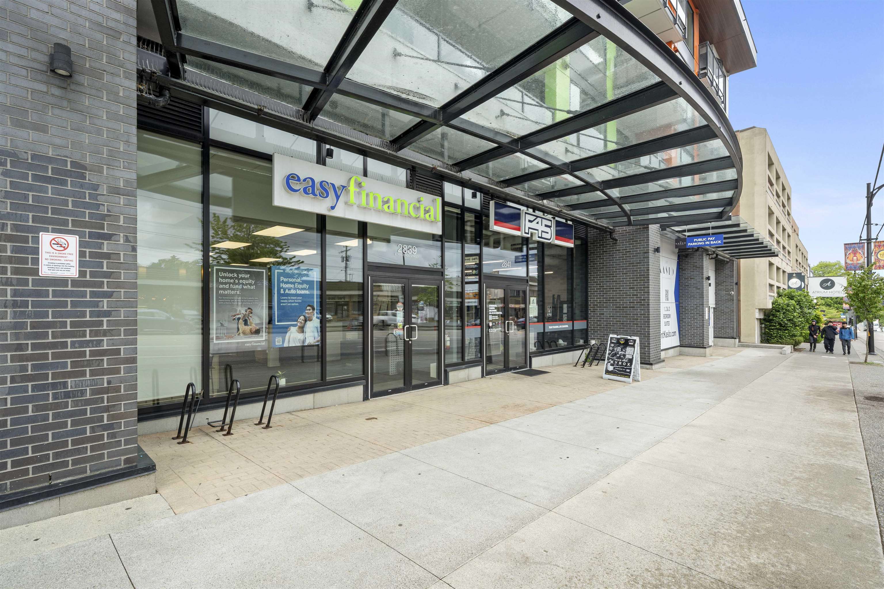 303 2745 E HASTINGS STREET