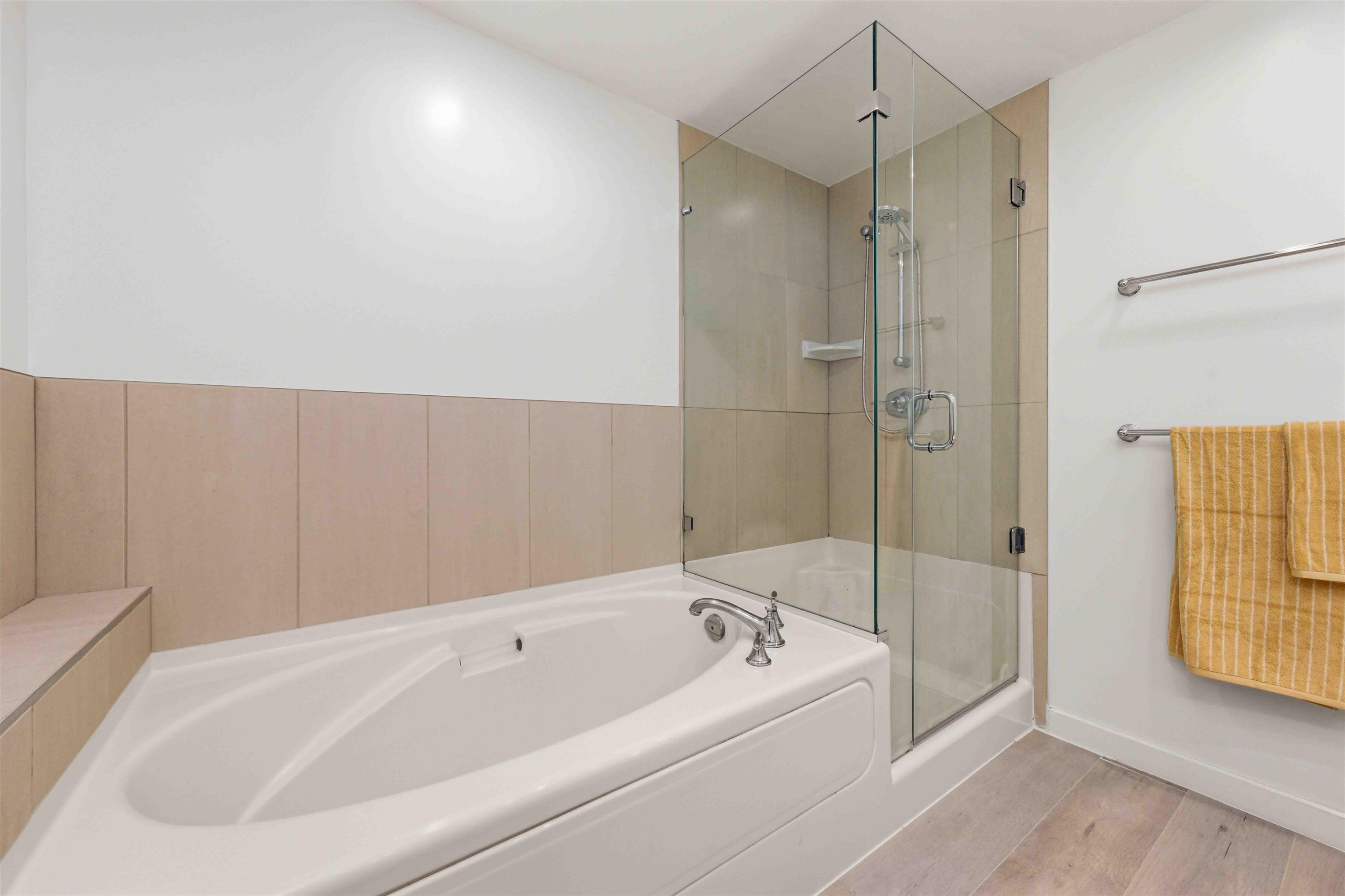 905 2688 WEST MALL Unit: 905