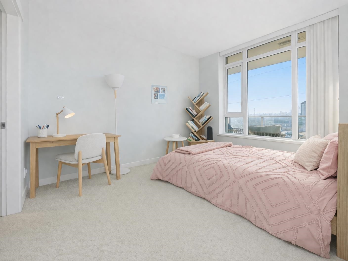 606 2388 MADISON AVENUE Unit: 606