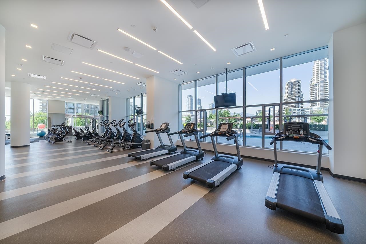 606 2388 MADISON AVENUE Unit: 606