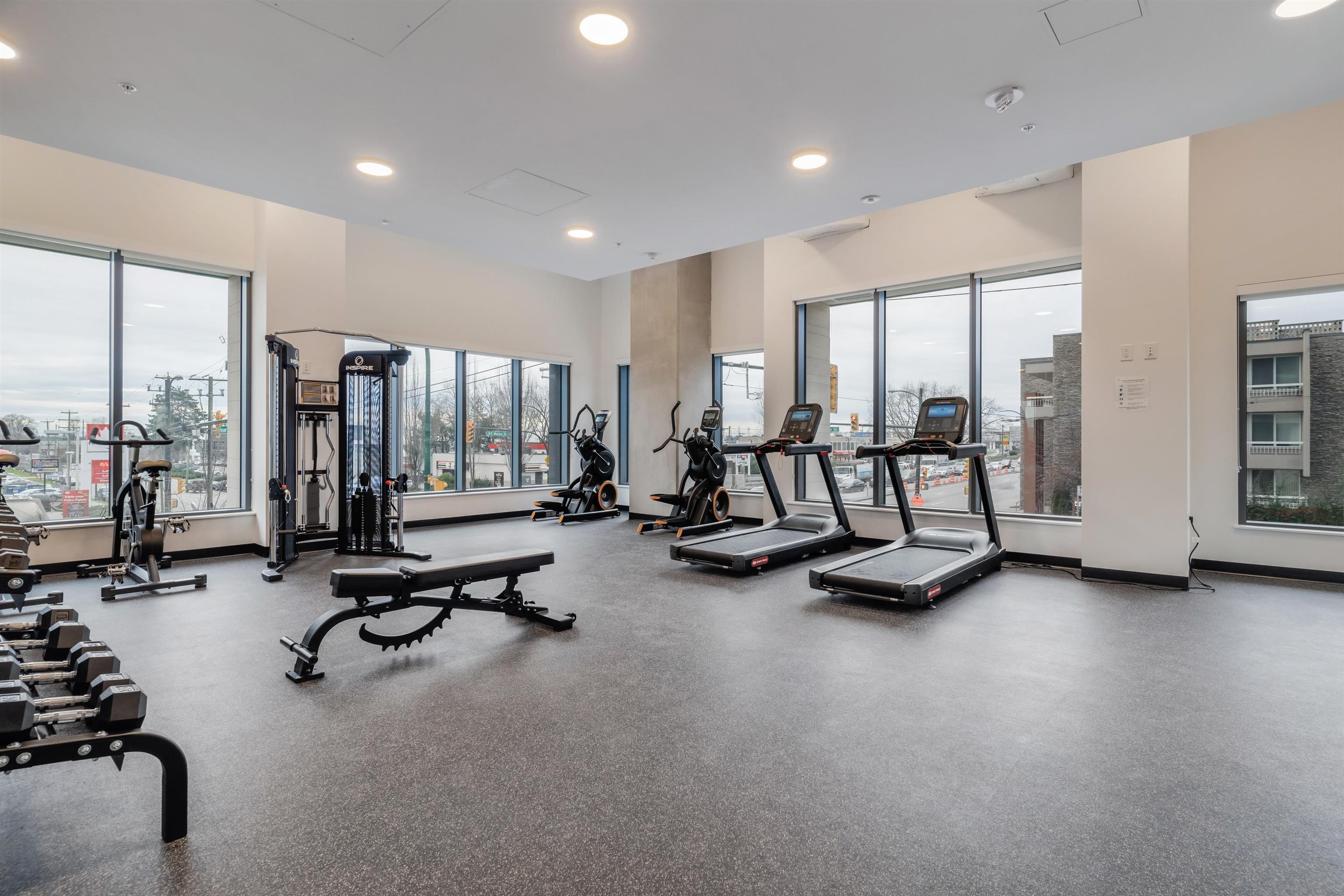 305 8138 FRASER STREET Unit: 305