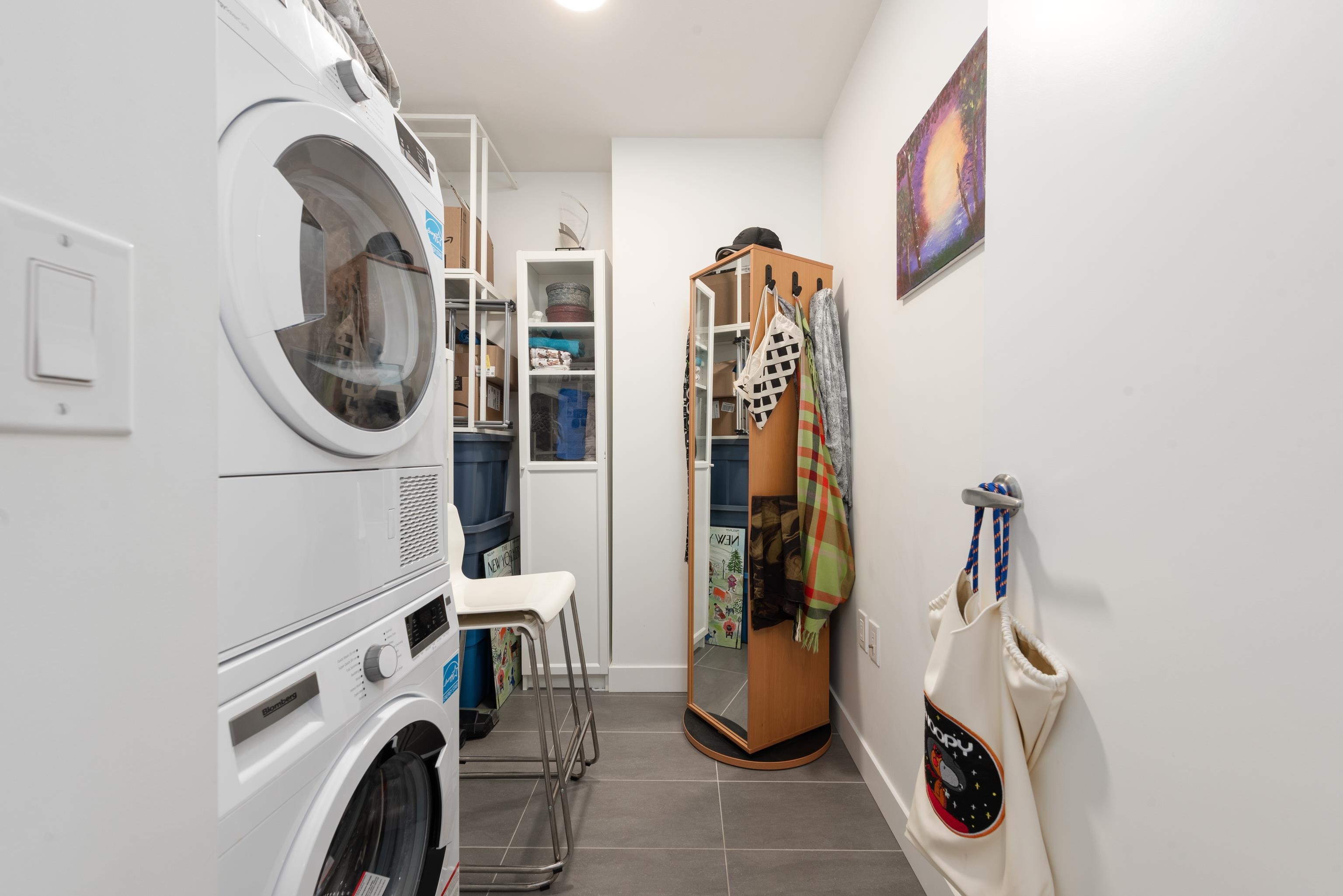 305 8138 FRASER STREET Unit: 305