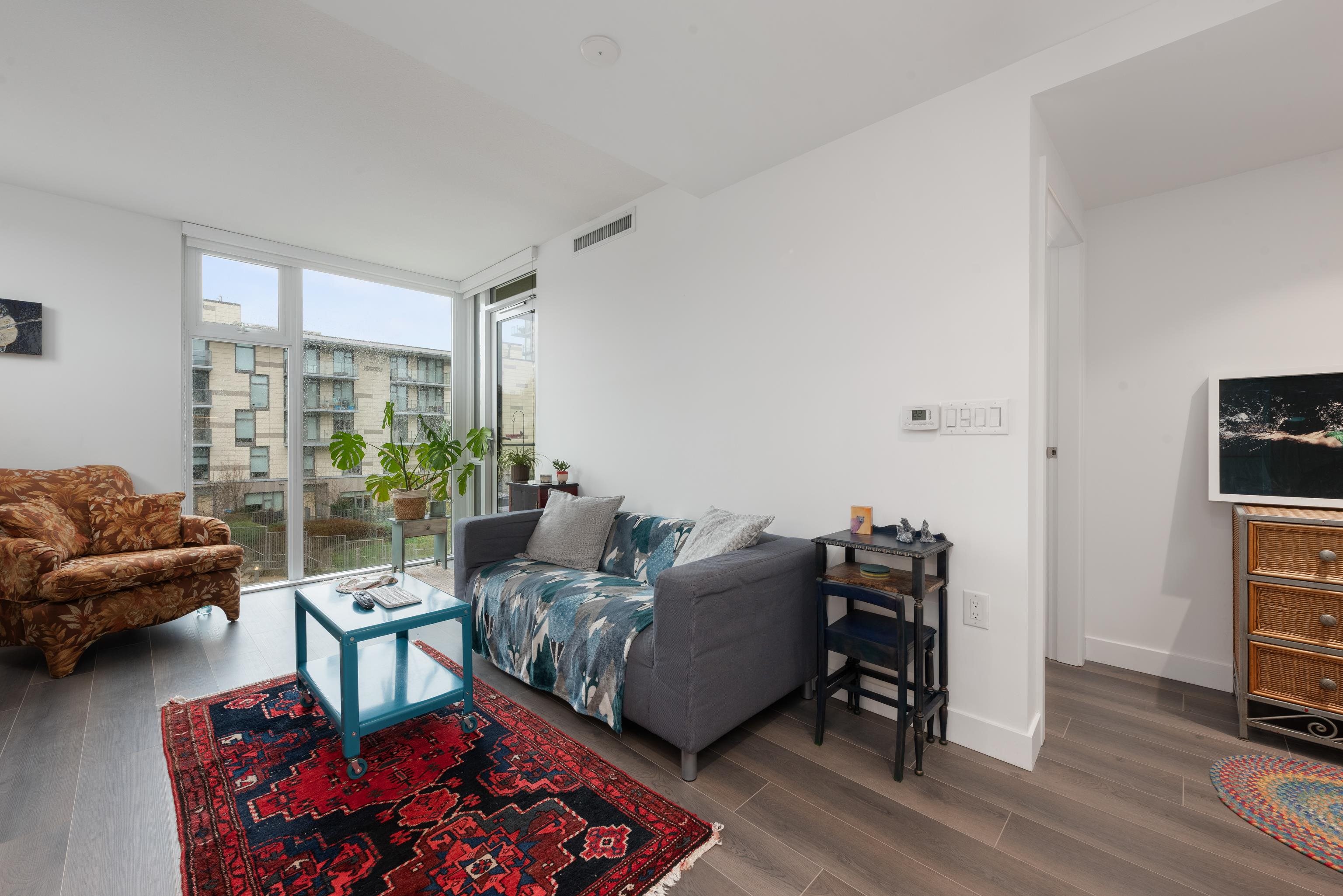 305 8138 FRASER STREET Unit: 305