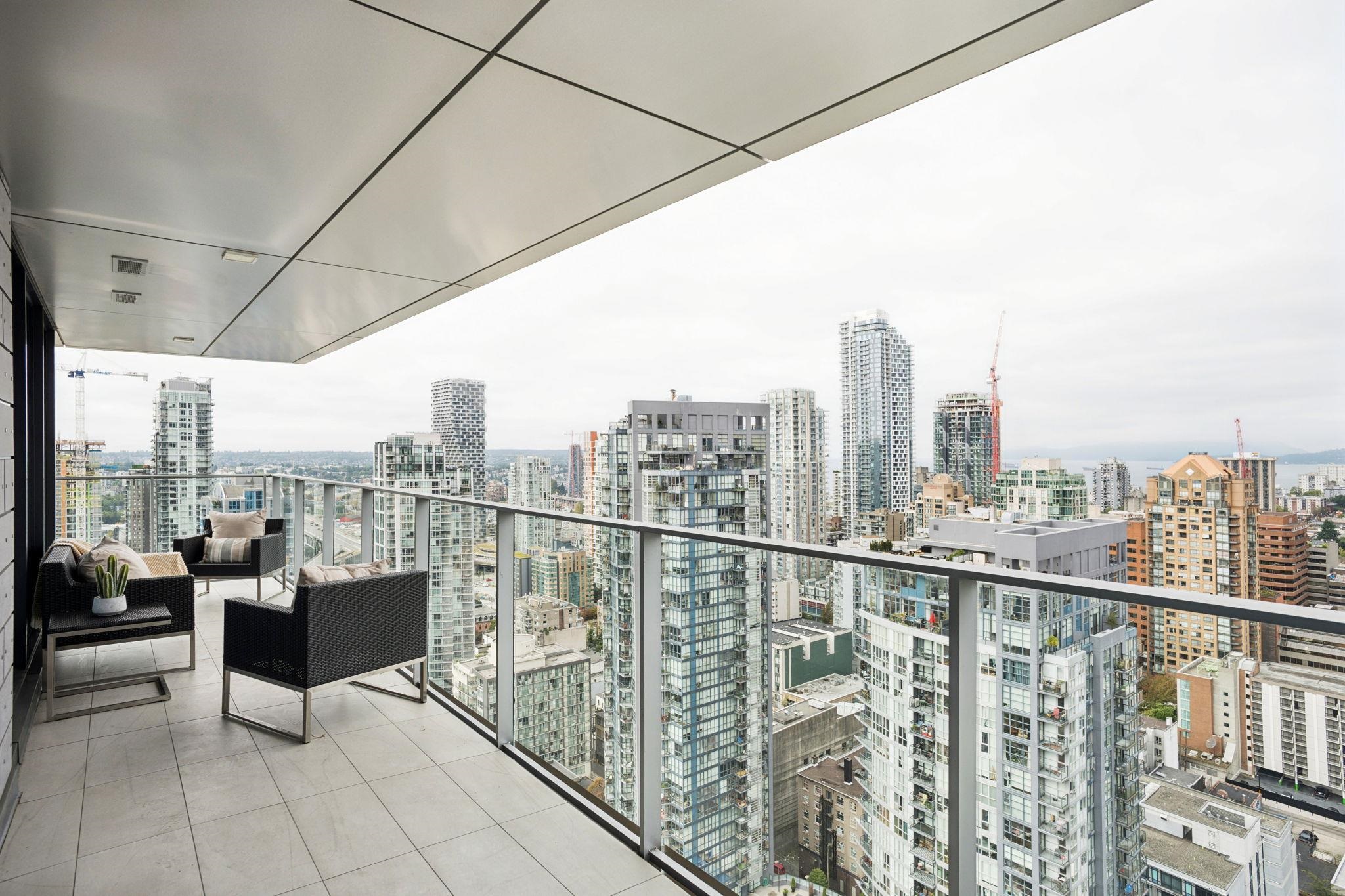 3306 1111 RICHARDS STREET Unit: 3306