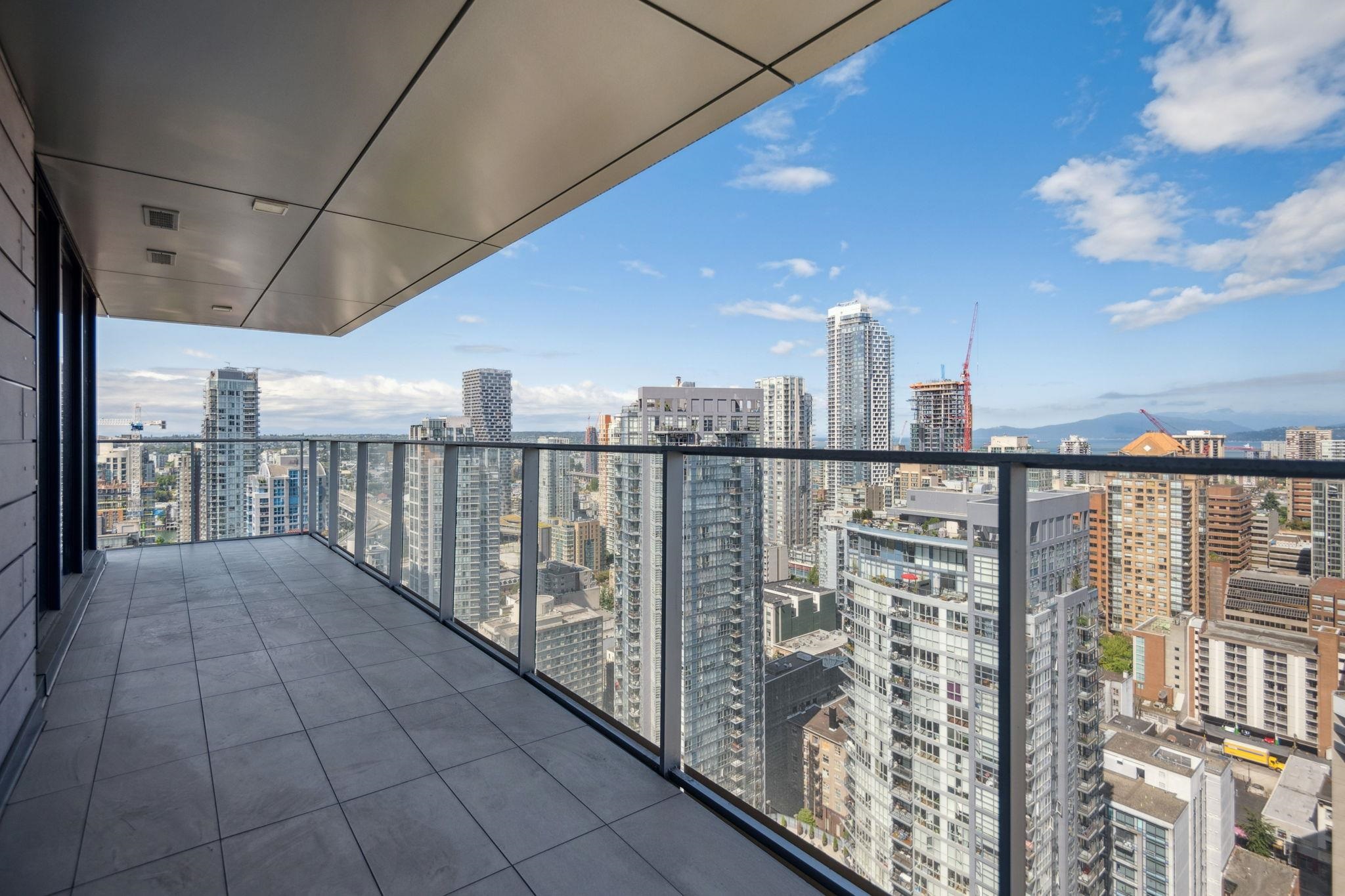 3306 1111 RICHARDS STREET Unit: 3306