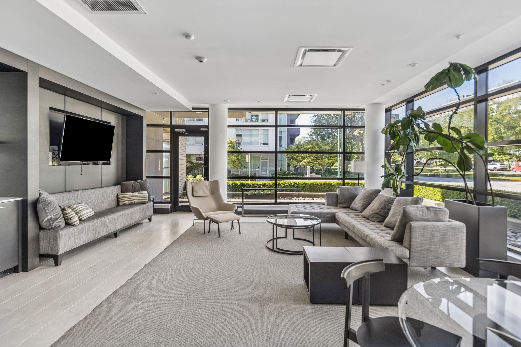 309 5115 CAMBIE STREET Unit: 309