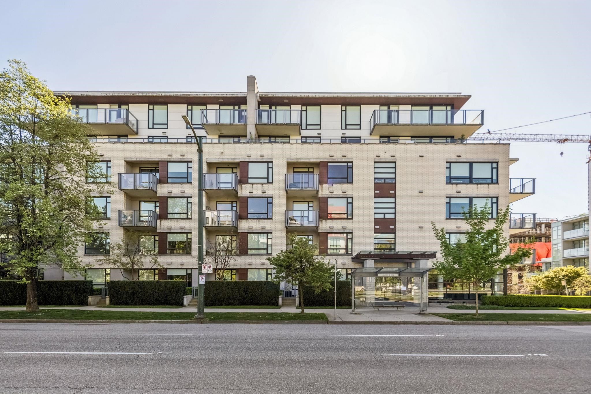 309 5115 CAMBIE STREET Unit: 309