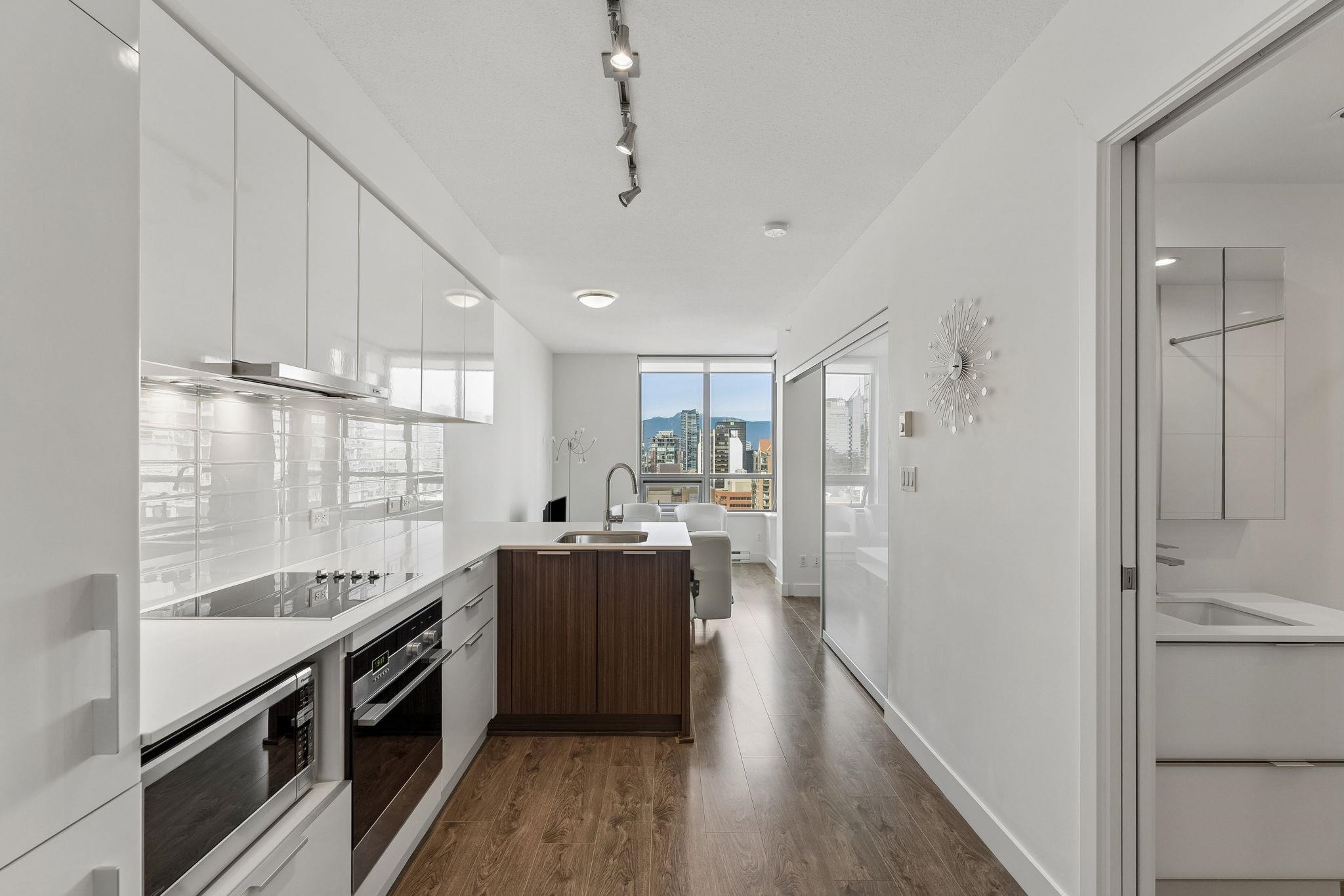 2705 1308 HORNBY STREET Unit: 2705