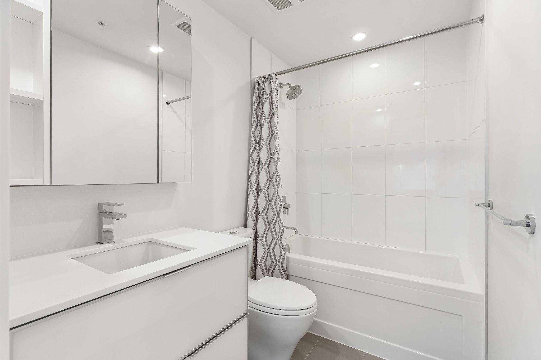 2705 1308 HORNBY STREET Unit: 2705