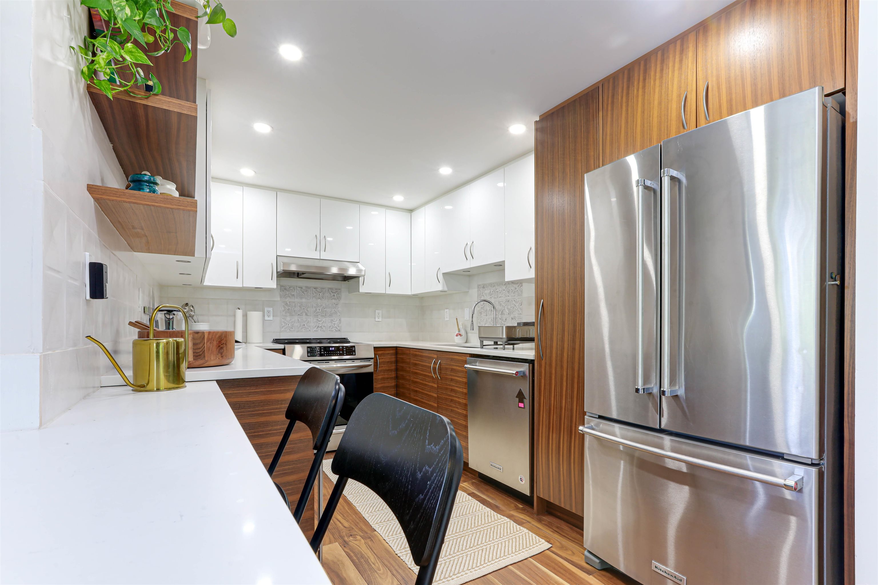 505 1006 BEACH AVENUE Unit: 505