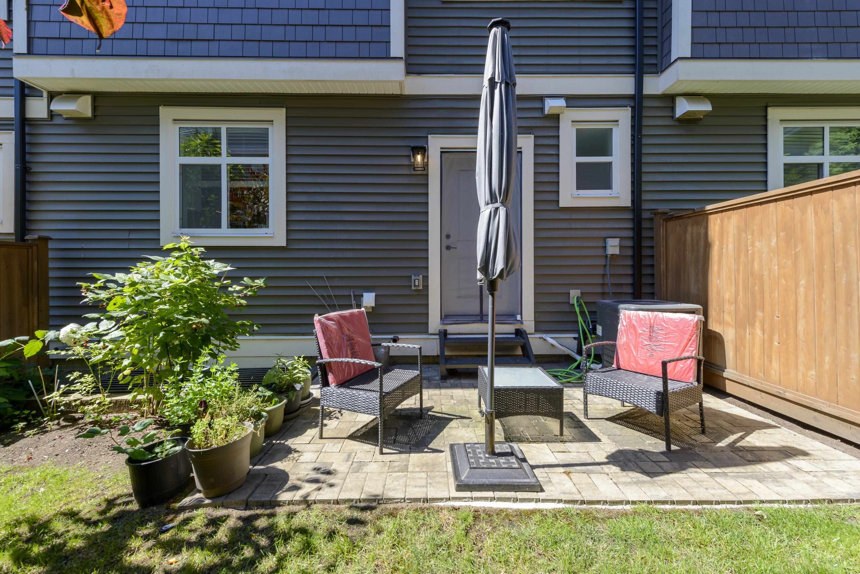 38 10488 124 STREET Unit: 38