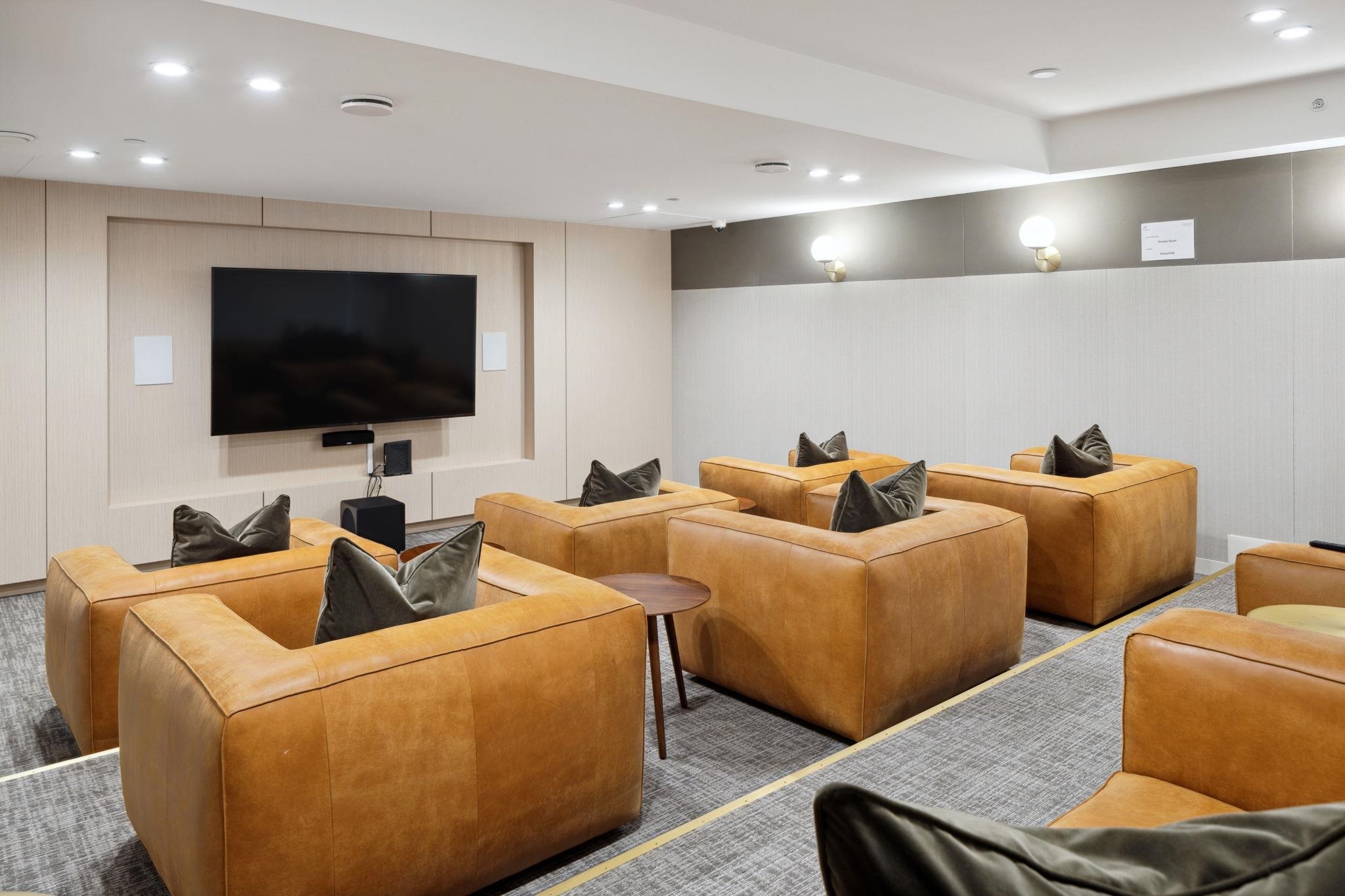 612 721 ANSKAR COURT Unit: 612
