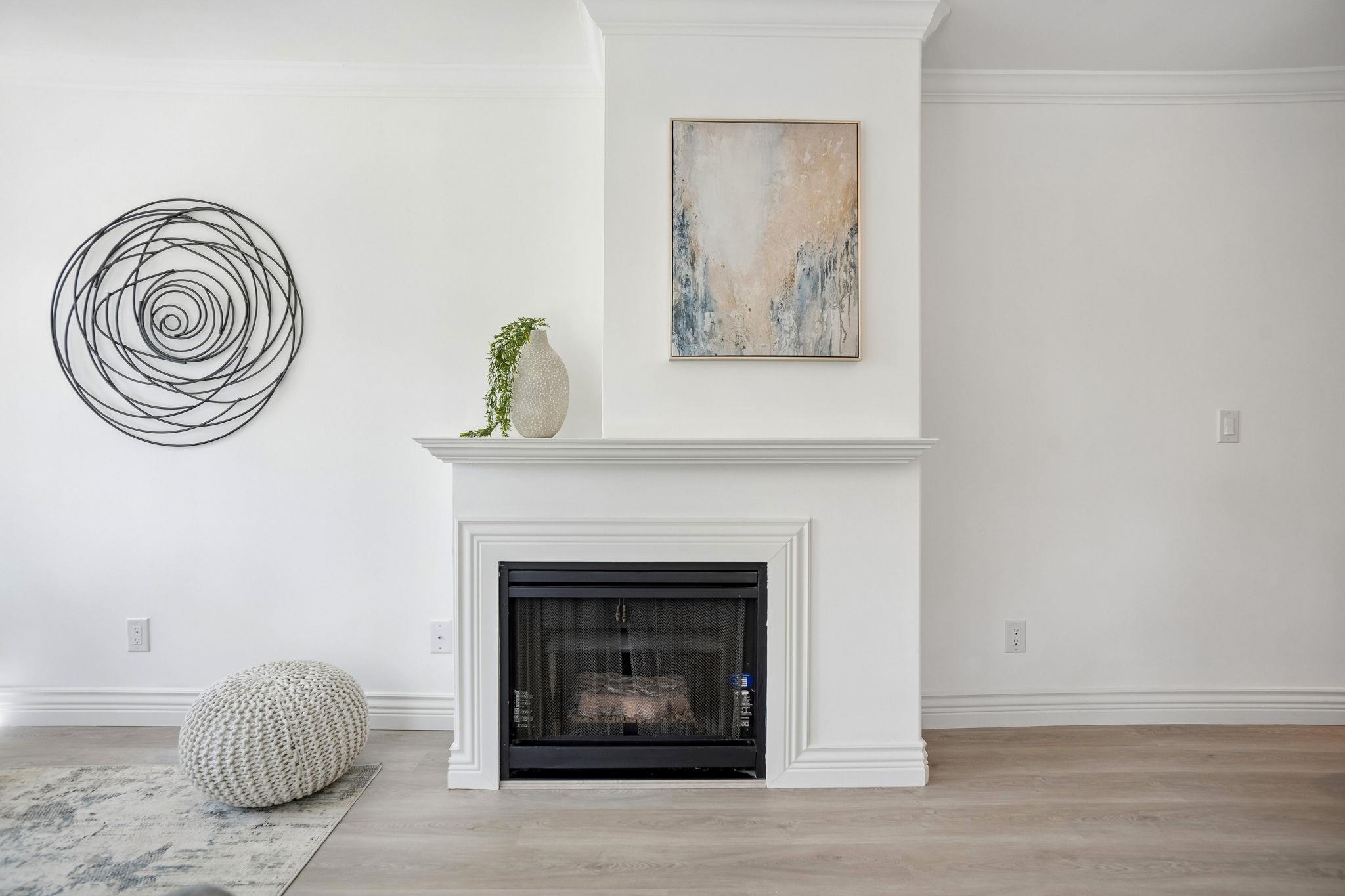 305 962 W 16TH AVENUE Unit: 305