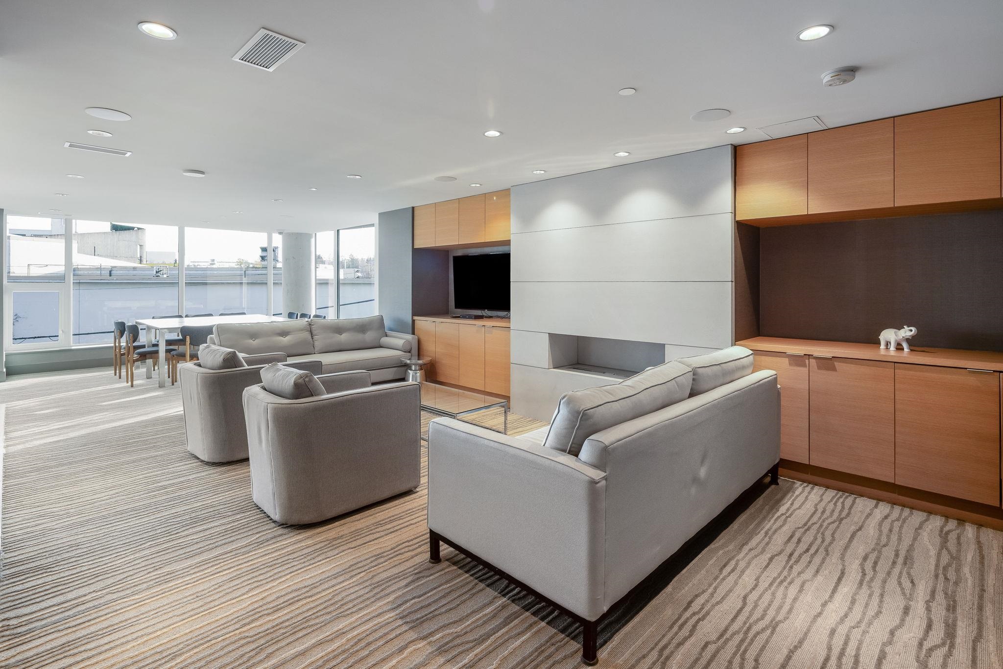 204 866 ARTHUR ERICKSON PLACE Unit: 204