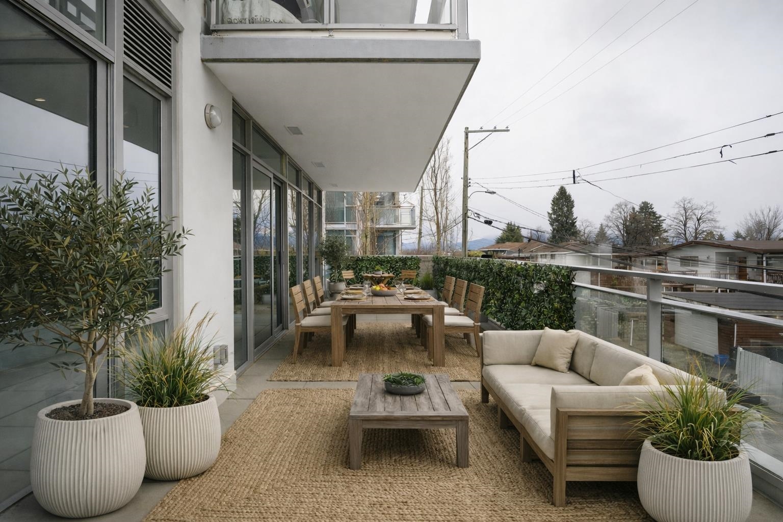302 2455 KINGSWAY Unit: 302