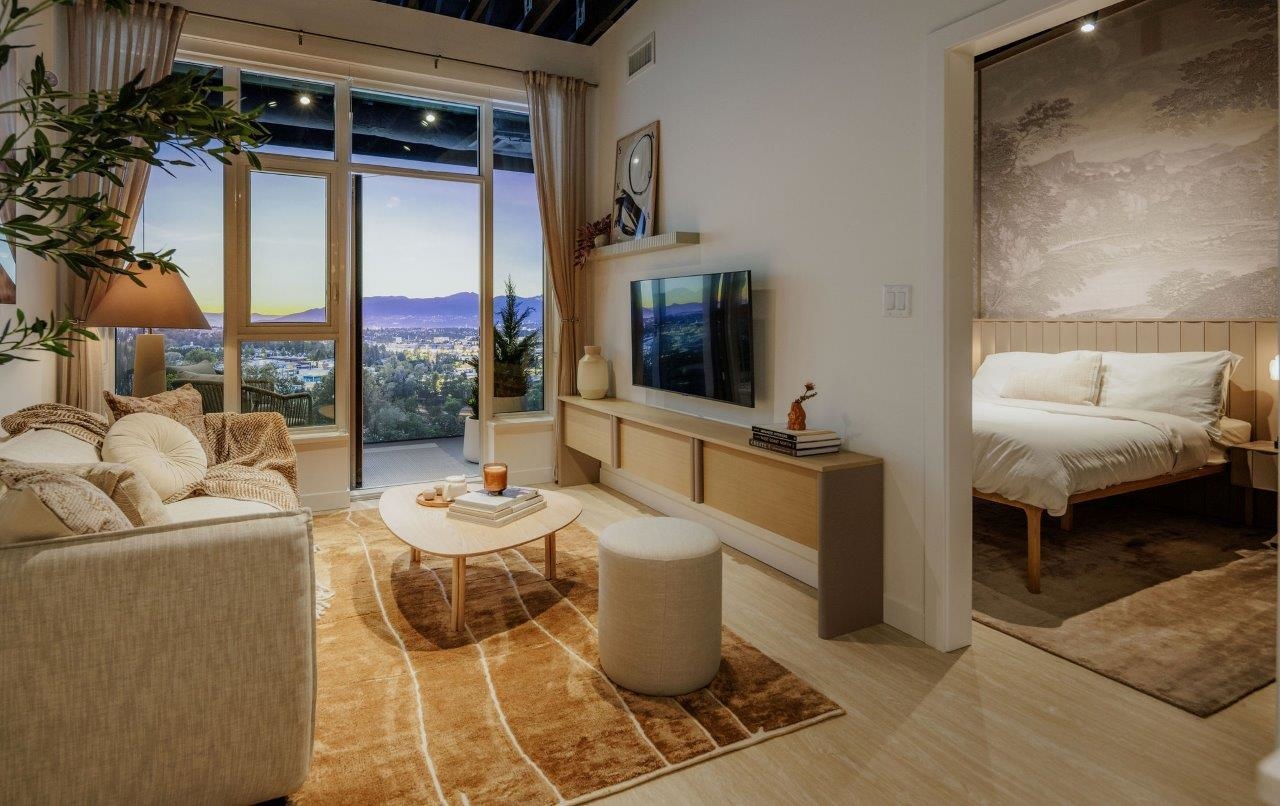 807 3633 WILLINGDON AVENUE Unit: 807