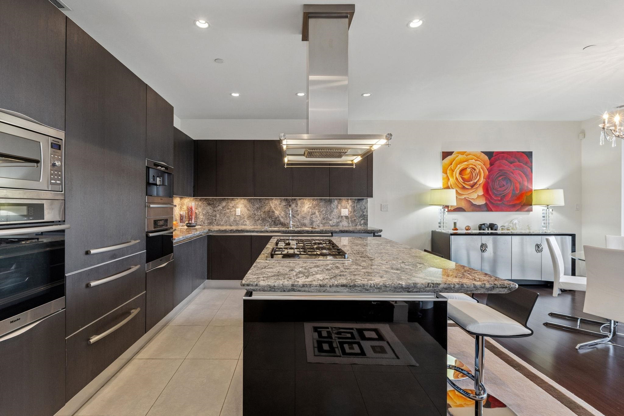 TH102 1139 W CORDOVA STREET Unit: TH102