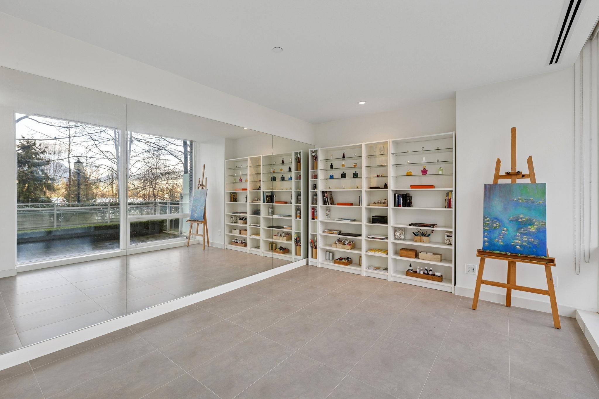 TH102 1139 W CORDOVA STREET Unit: TH102
