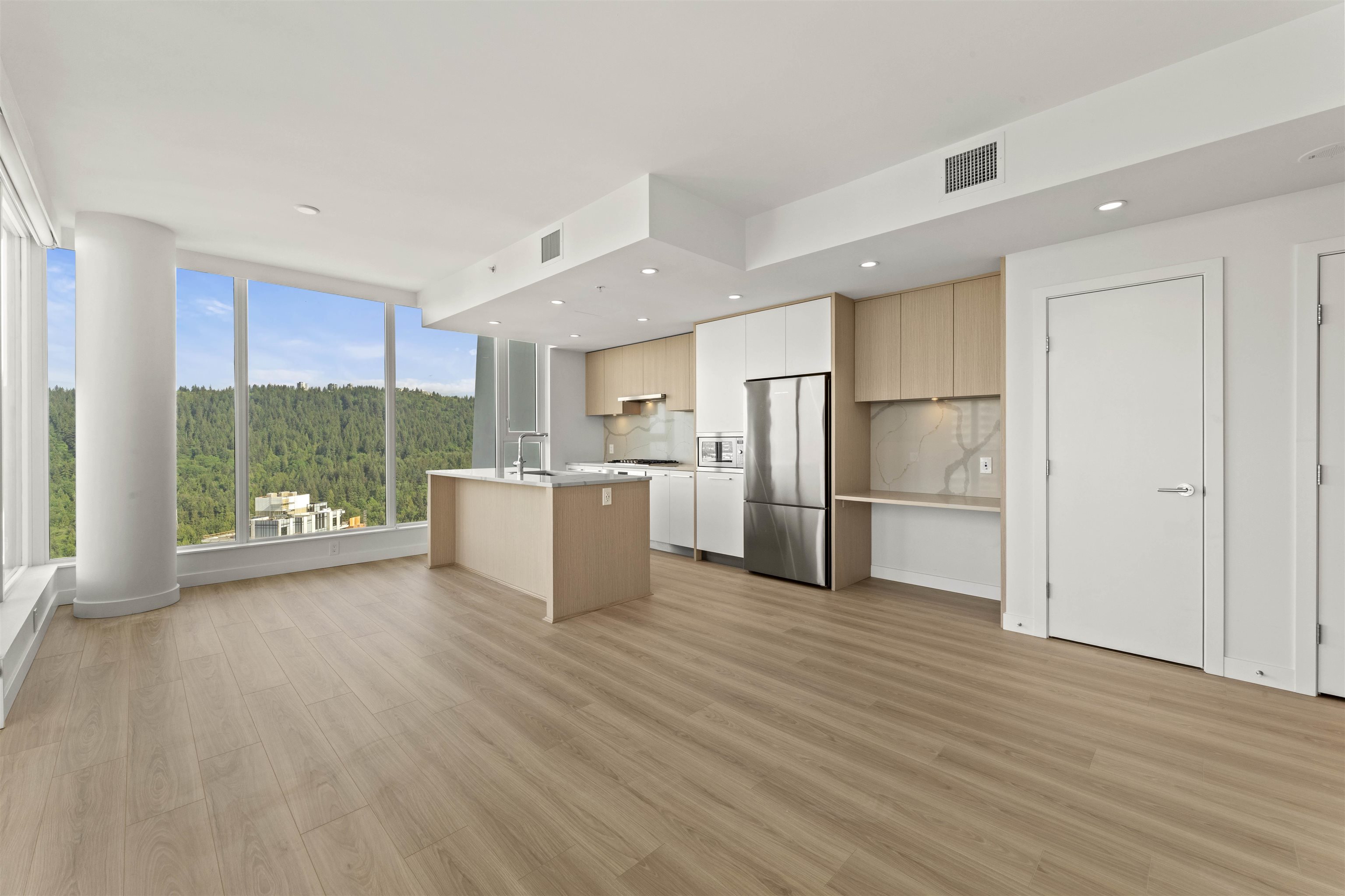 2901 567 CLARKE ROAD Unit: 2901