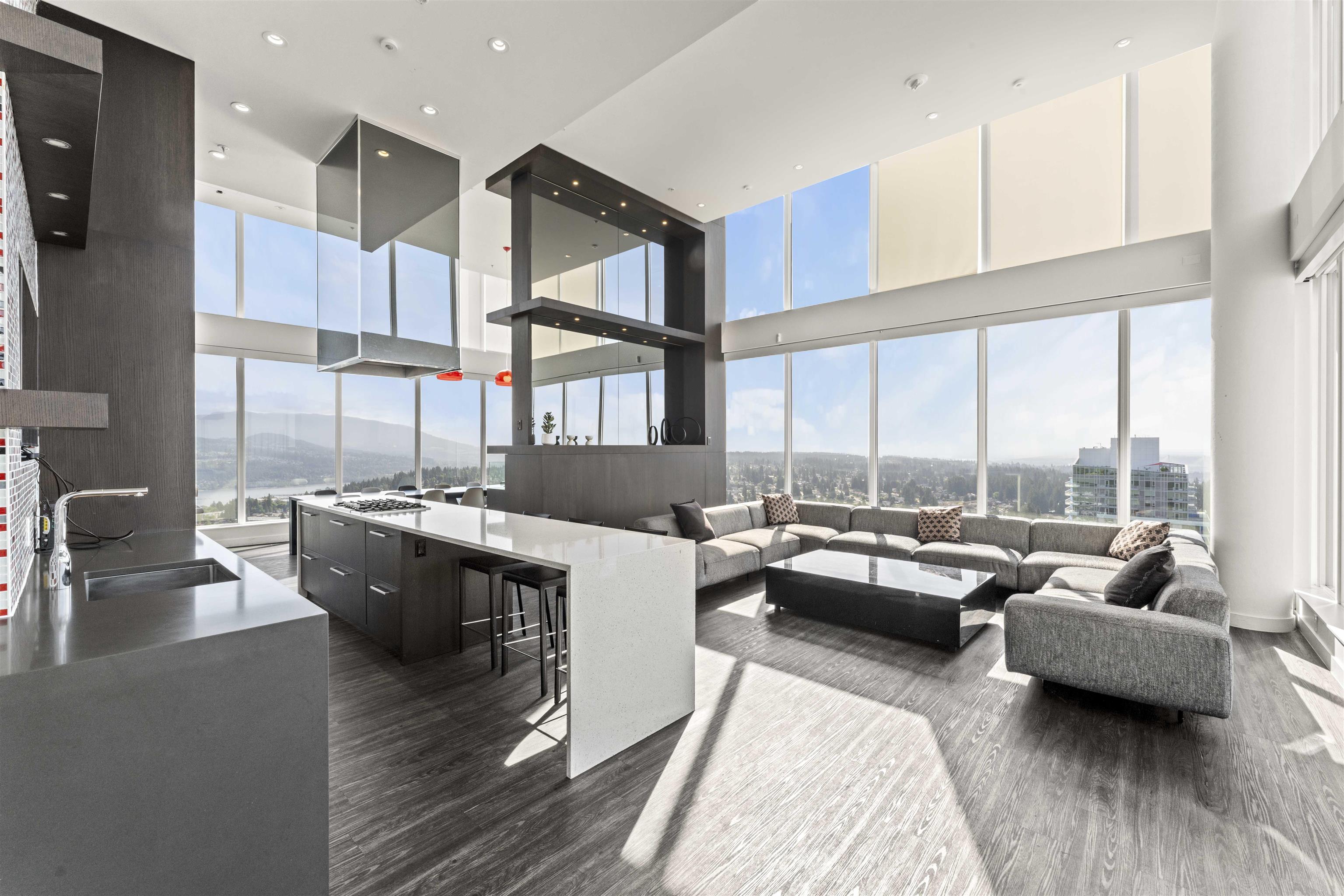 2901 567 CLARKE ROAD Unit: 2901