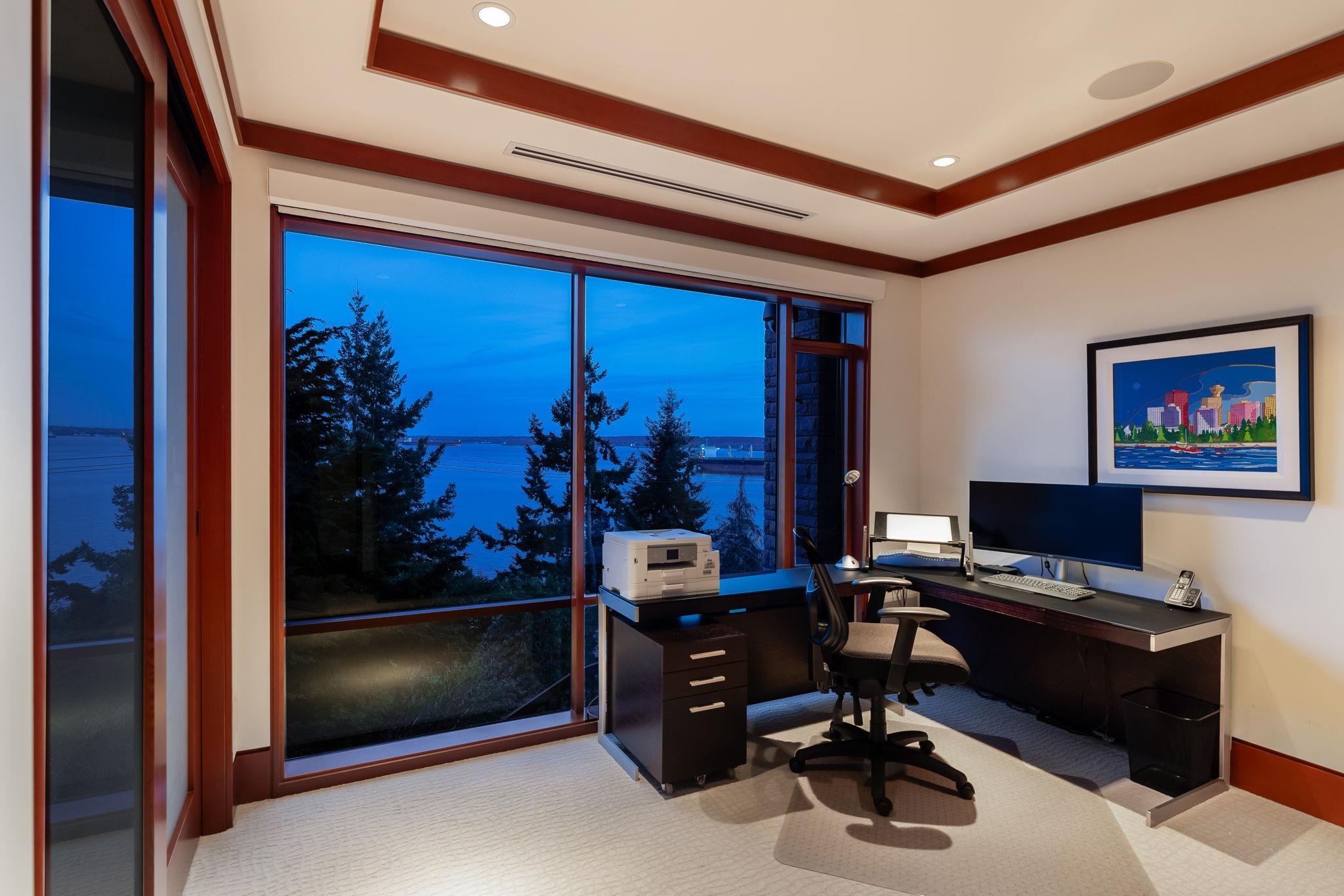 3673 SUNSET LANE