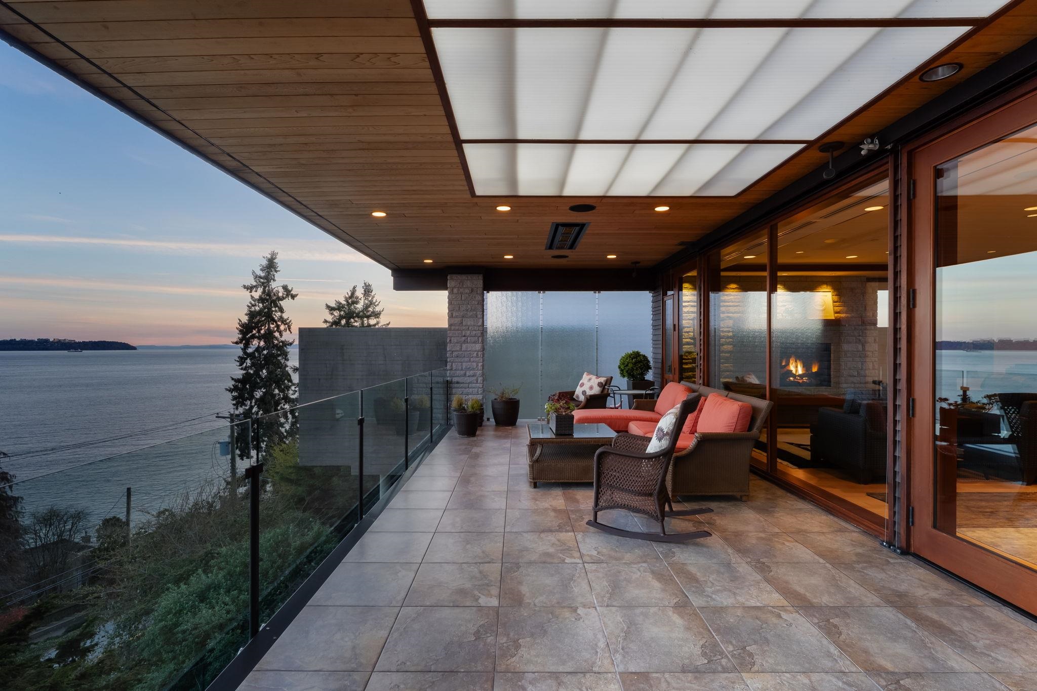 3673 SUNSET LANE