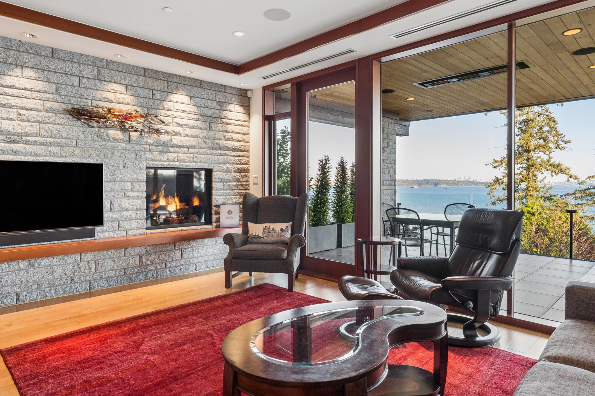 3673 SUNSET LANE