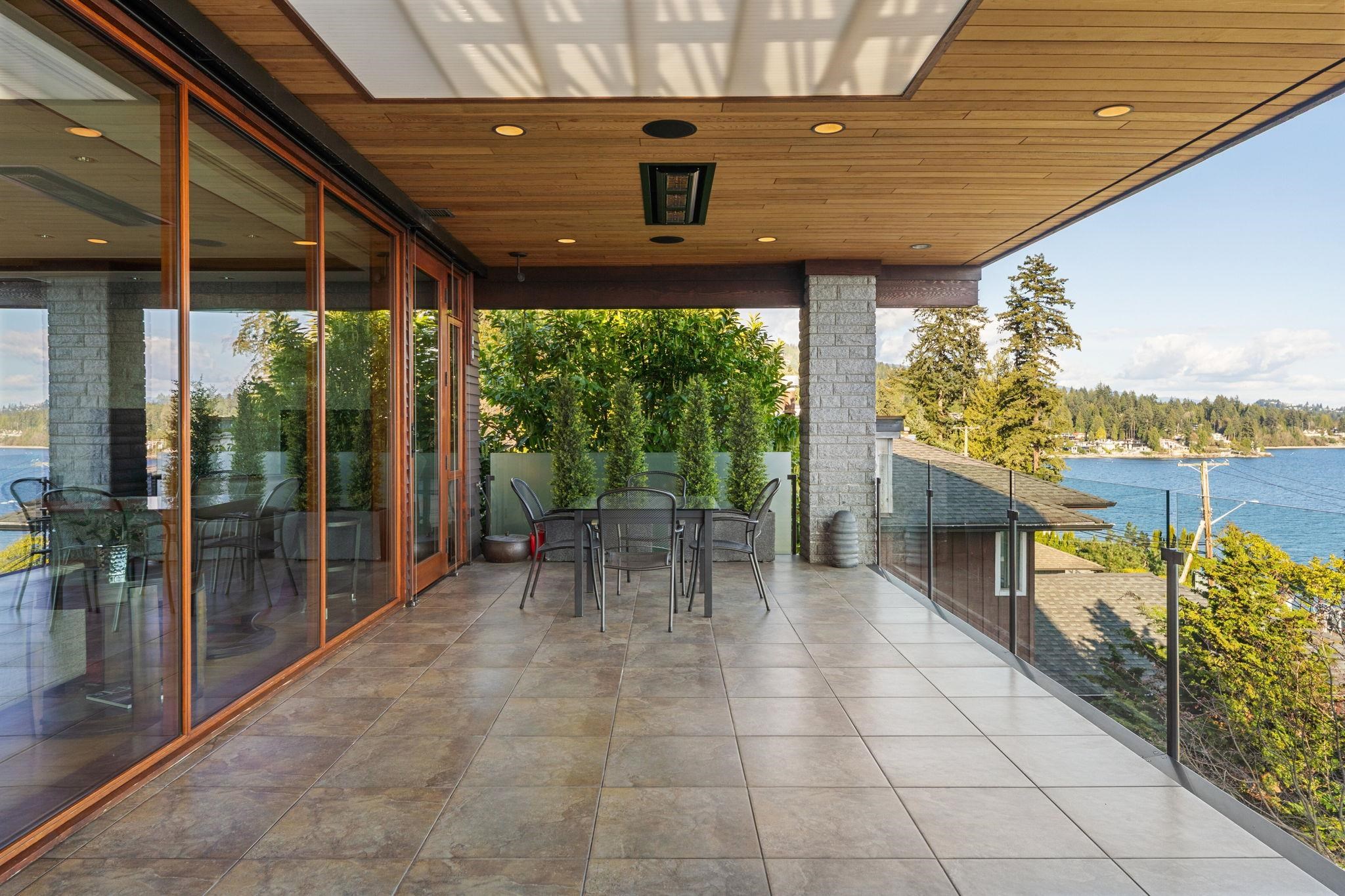 3673 SUNSET LANE