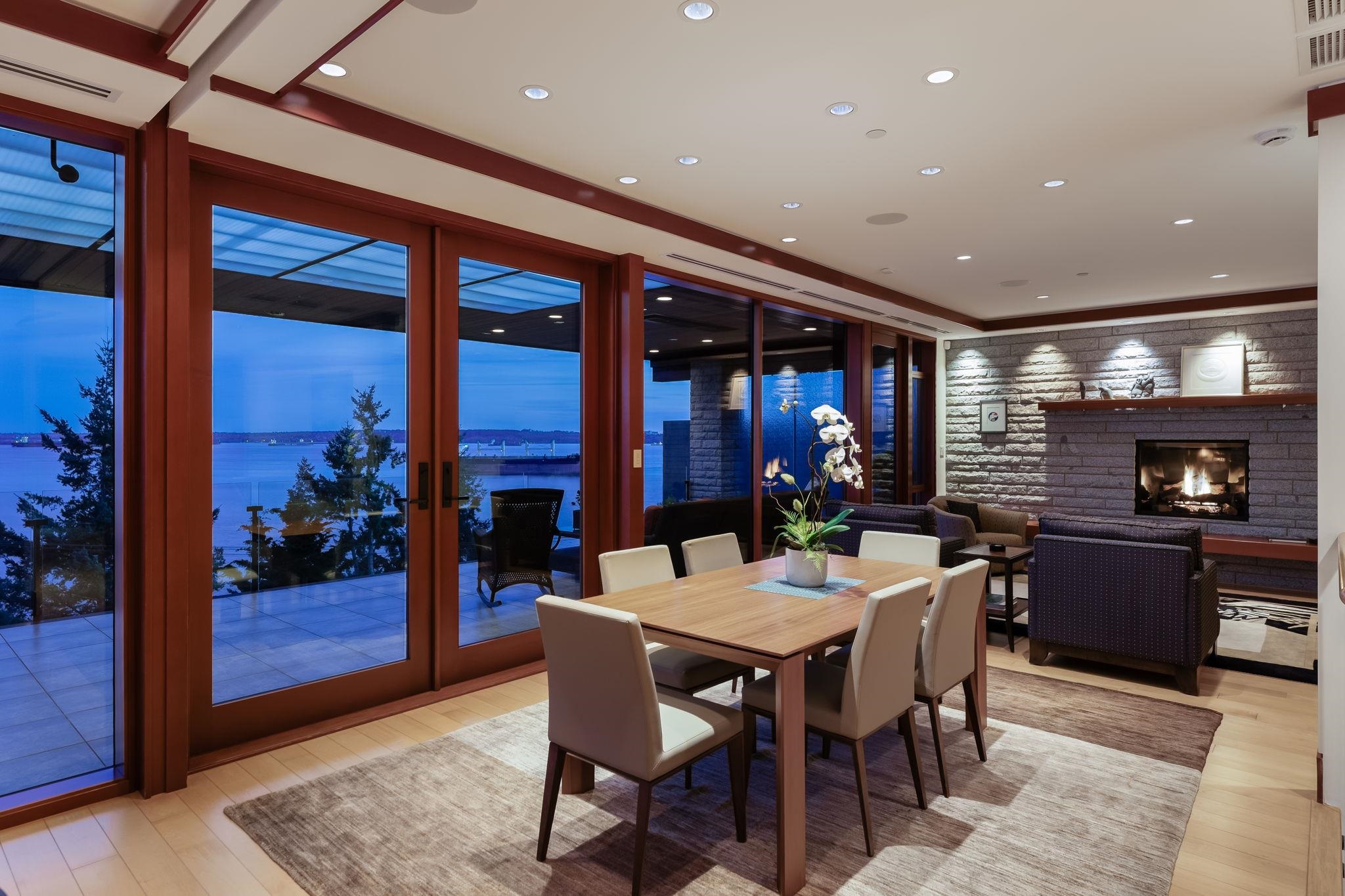 3673 SUNSET LANE