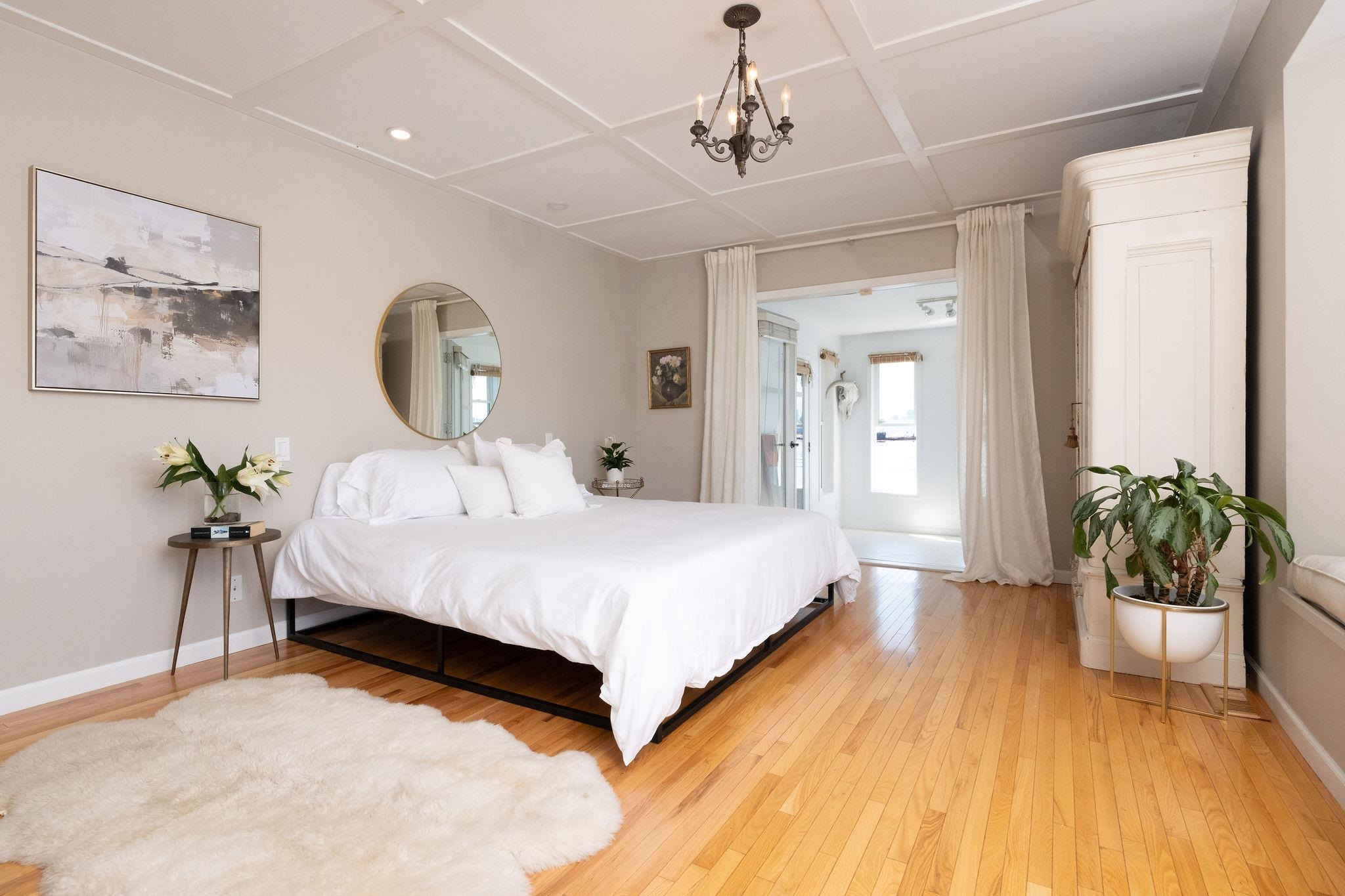 A27 415 W ESPLANADE AVENUE Unit: A27