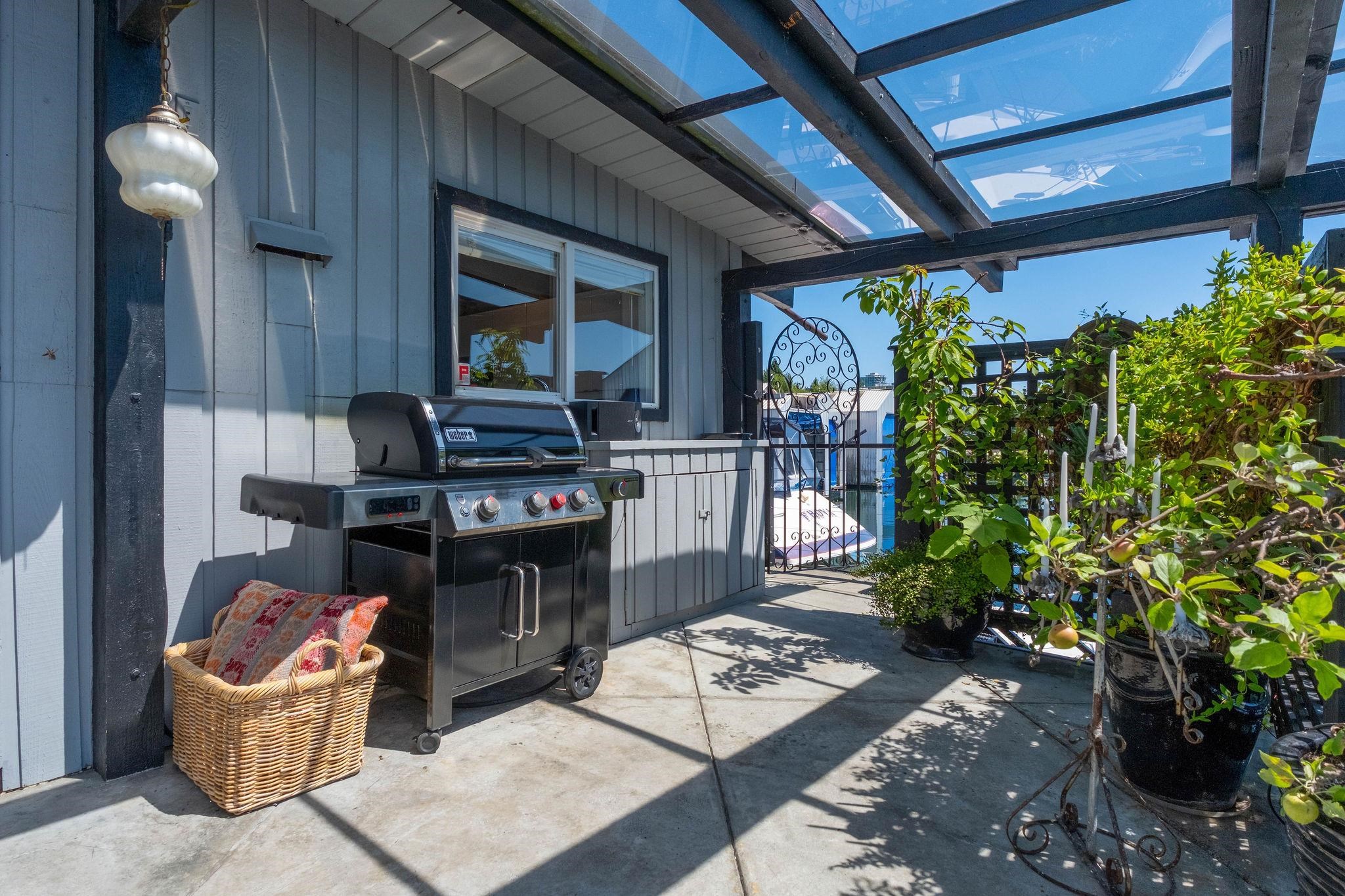 A27 415 W ESPLANADE AVENUE Unit: A27