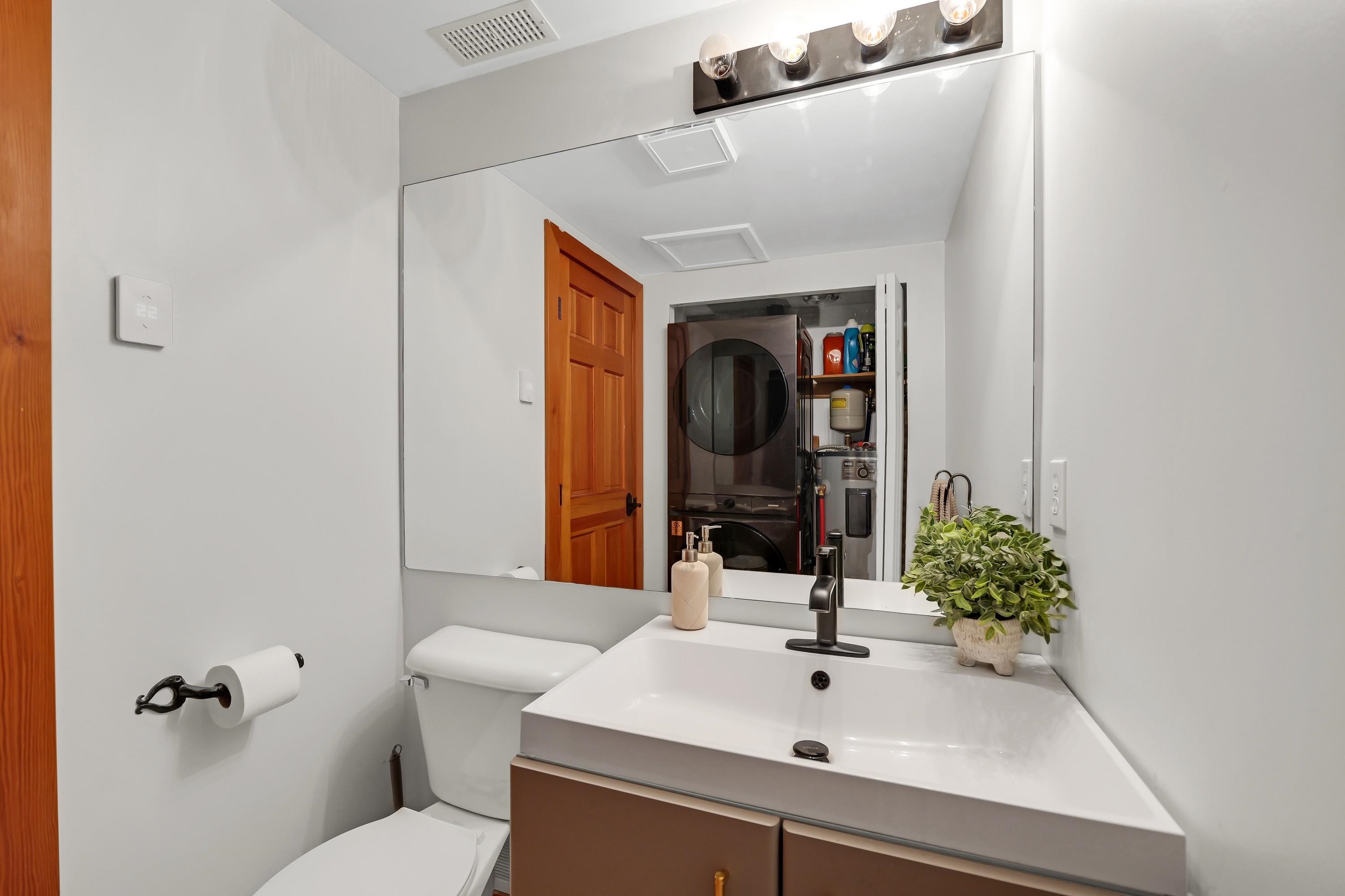 21 1400 PARK STREET Unit: 21