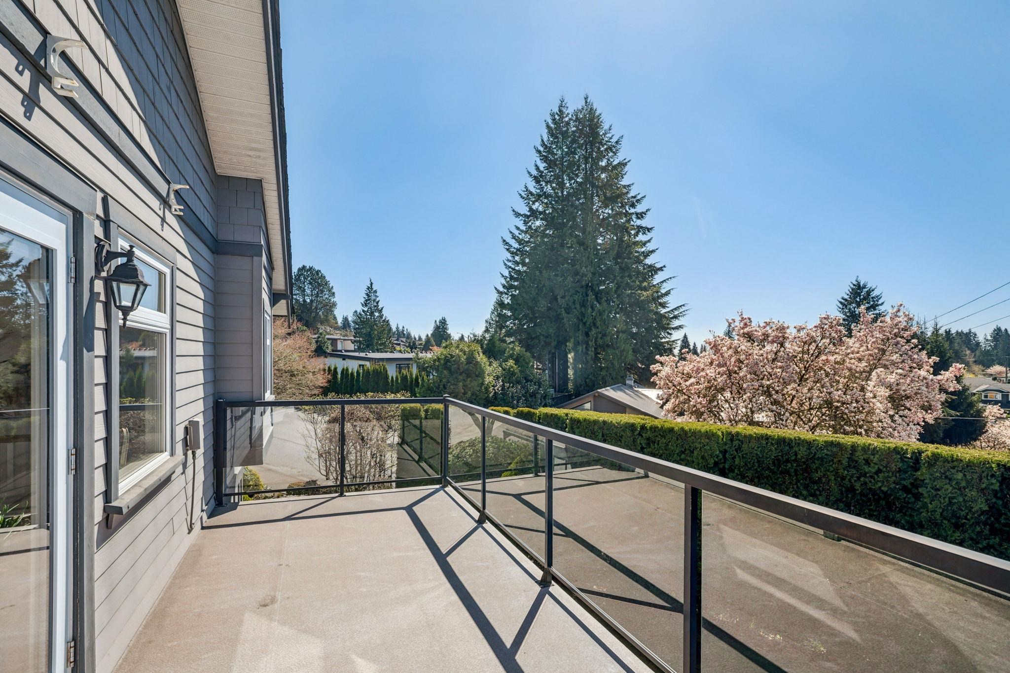 954 TUDOR AVENUE