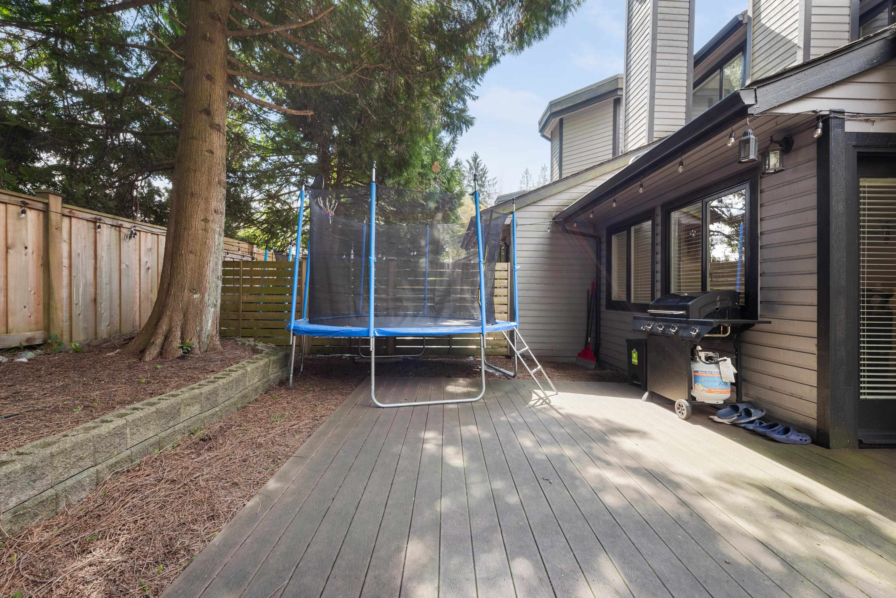 1991 CEDAR VILLAGE CRESCENT