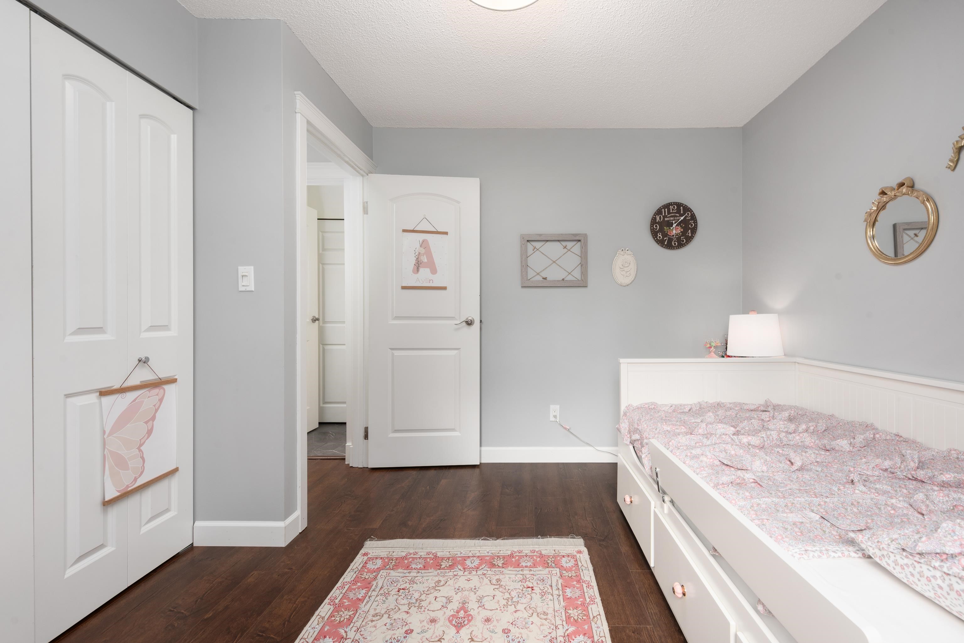 1991 CEDAR VILLAGE CRESCENT