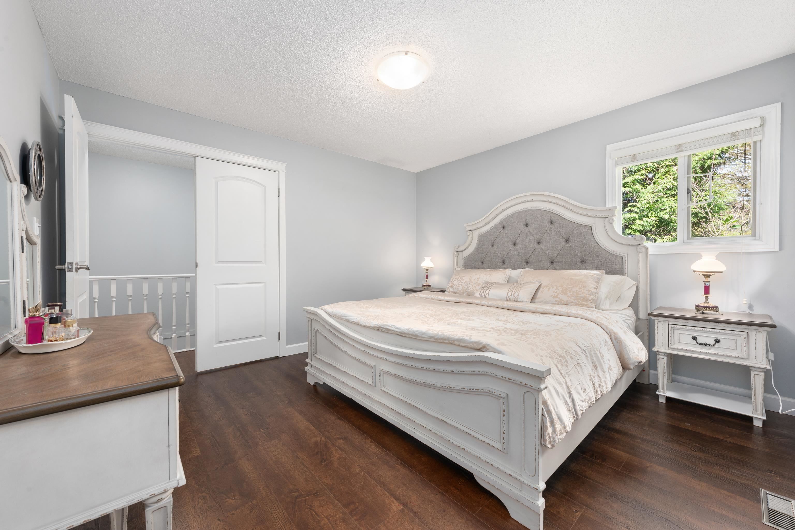 1991 CEDAR VILLAGE CRESCENT