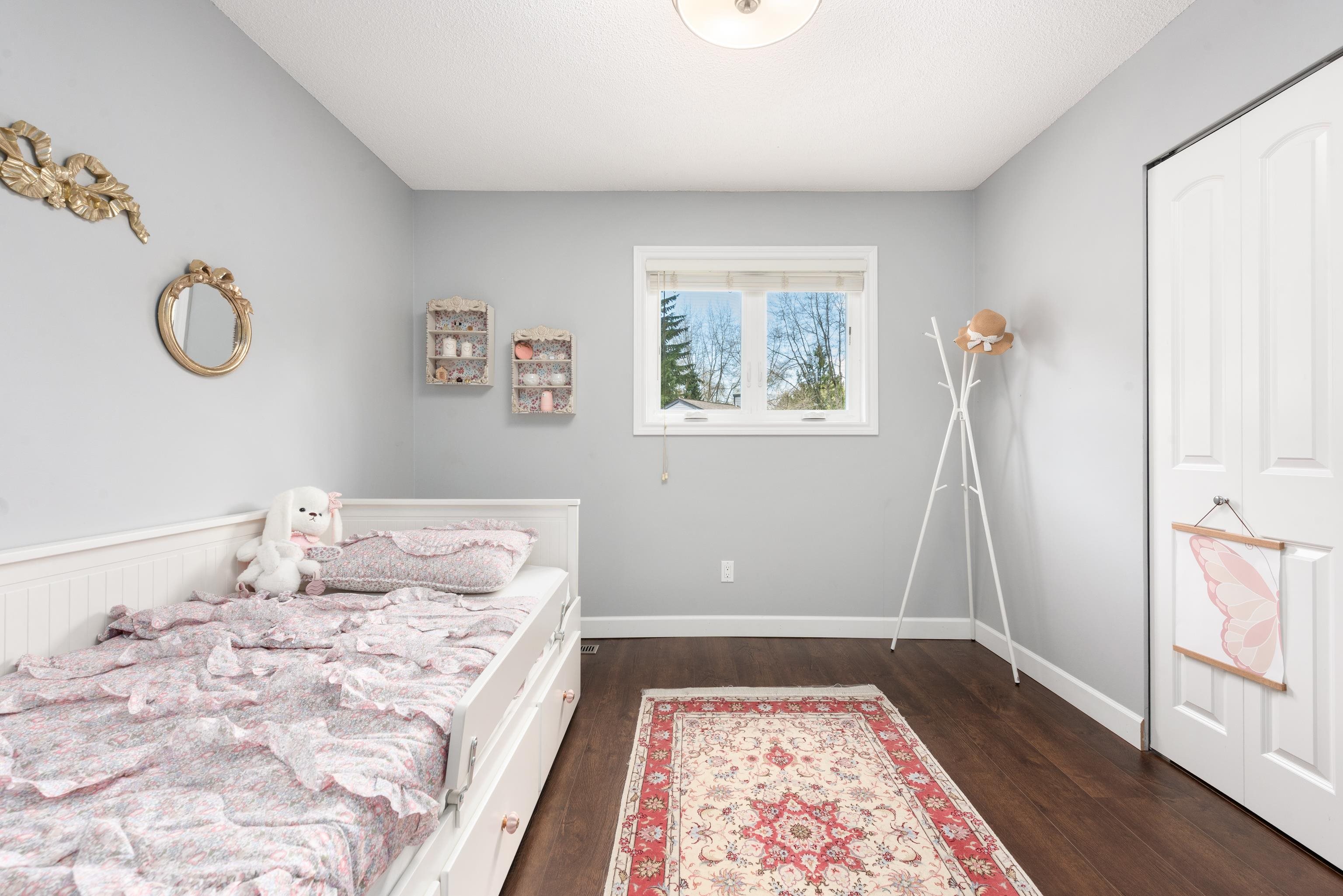1991 CEDAR VILLAGE CRESCENT