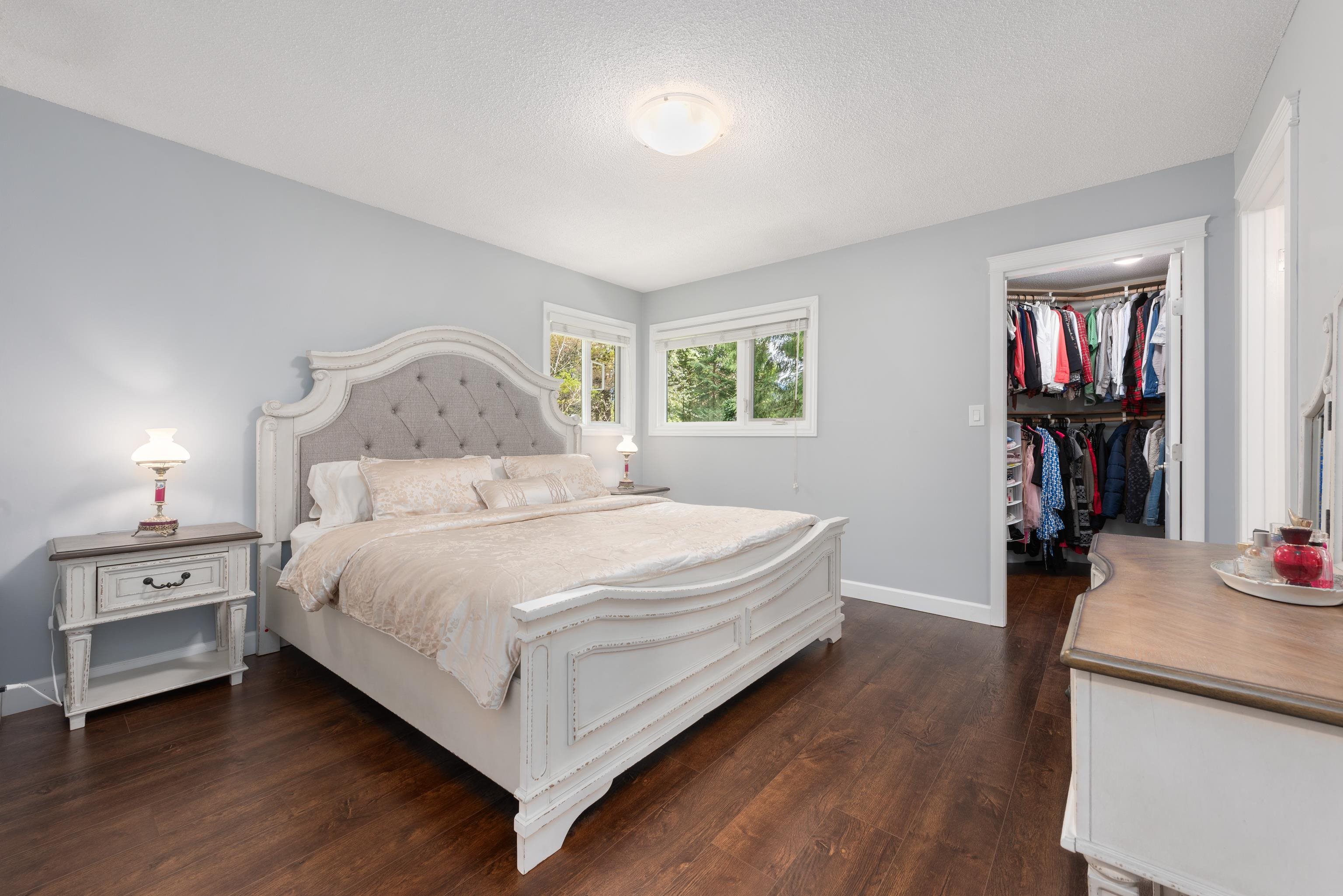 1991 CEDAR VILLAGE CRESCENT