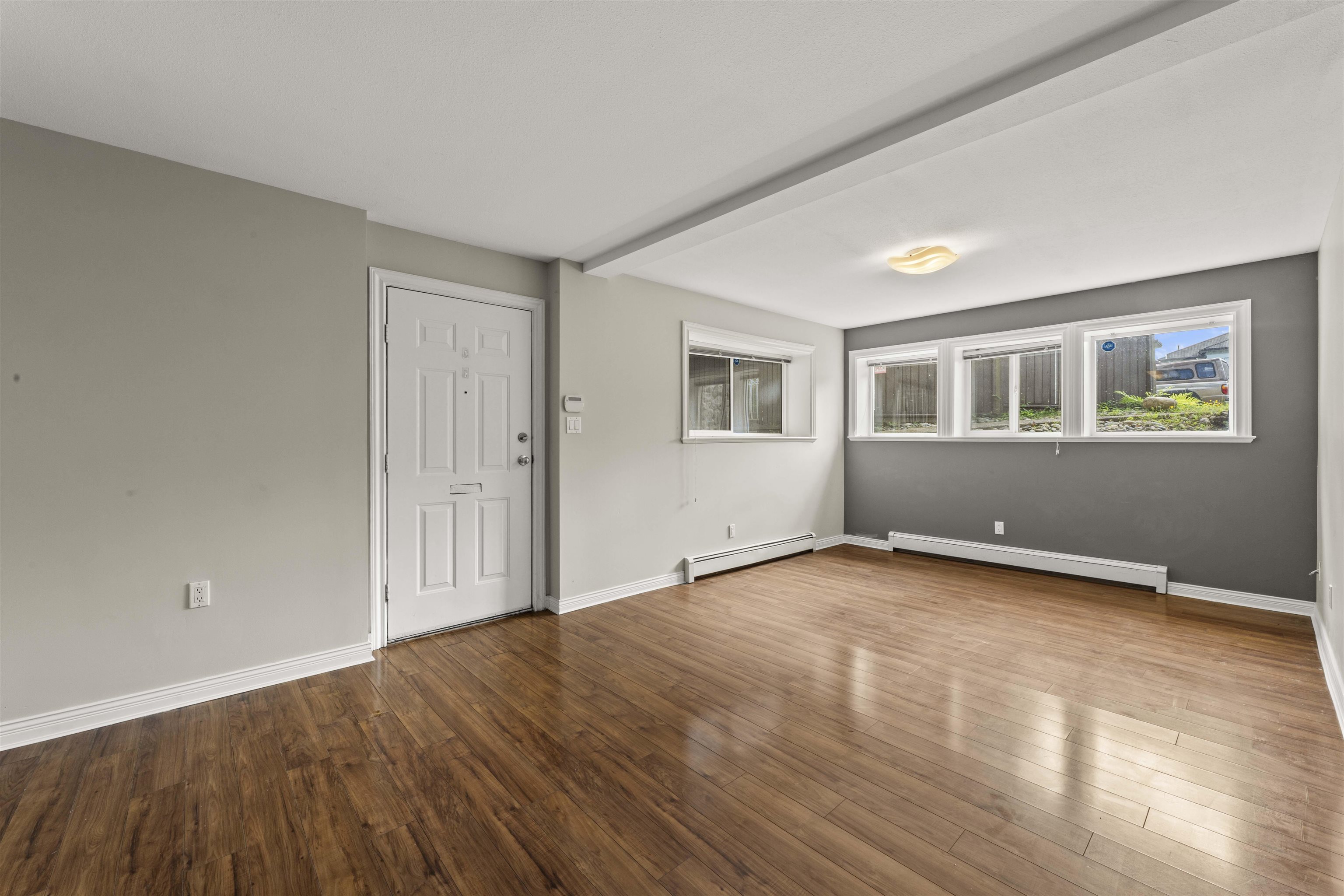 3172 HALLAM COURT