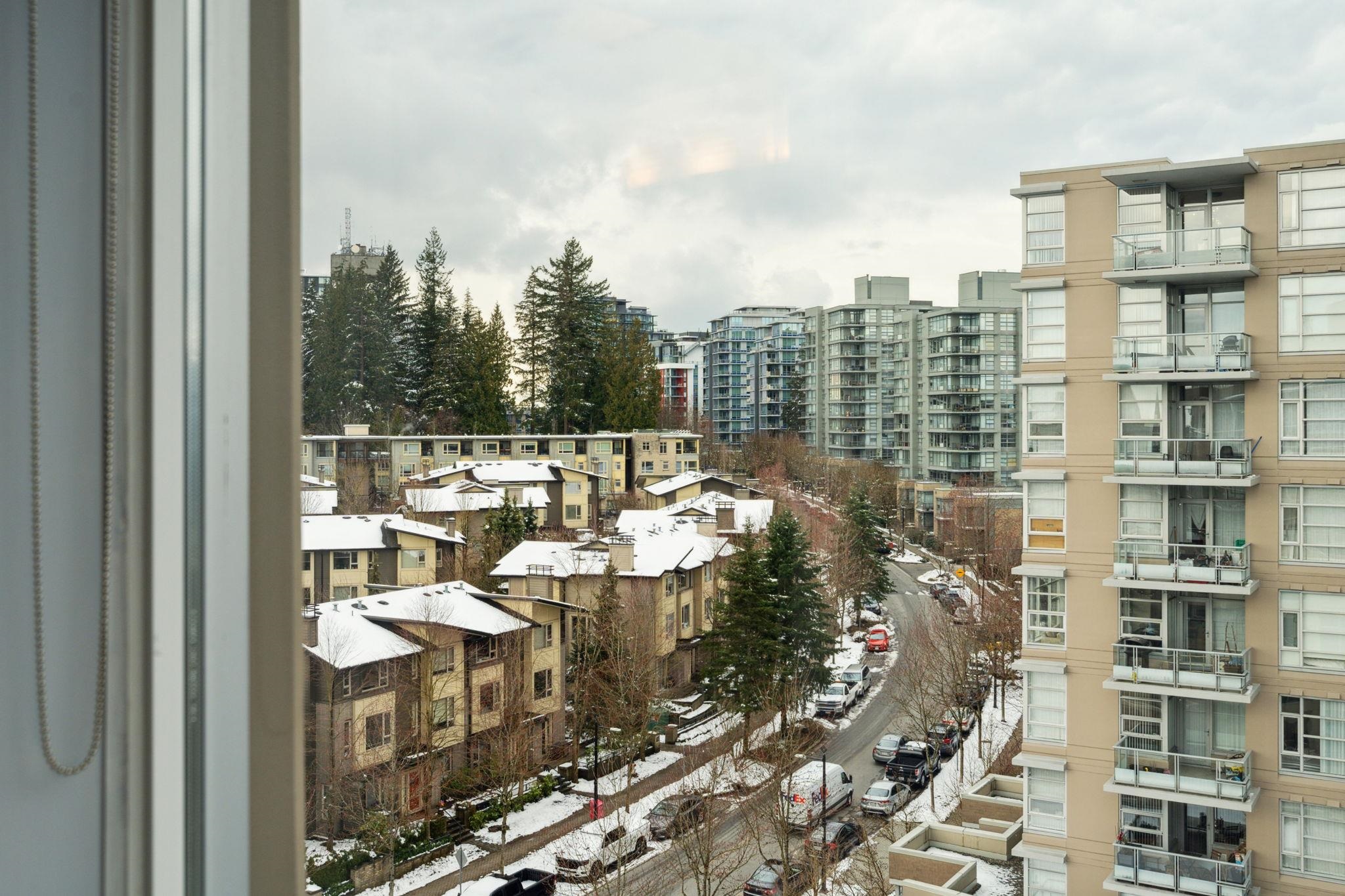 904 9288 UNIVERSITY CRESCENT