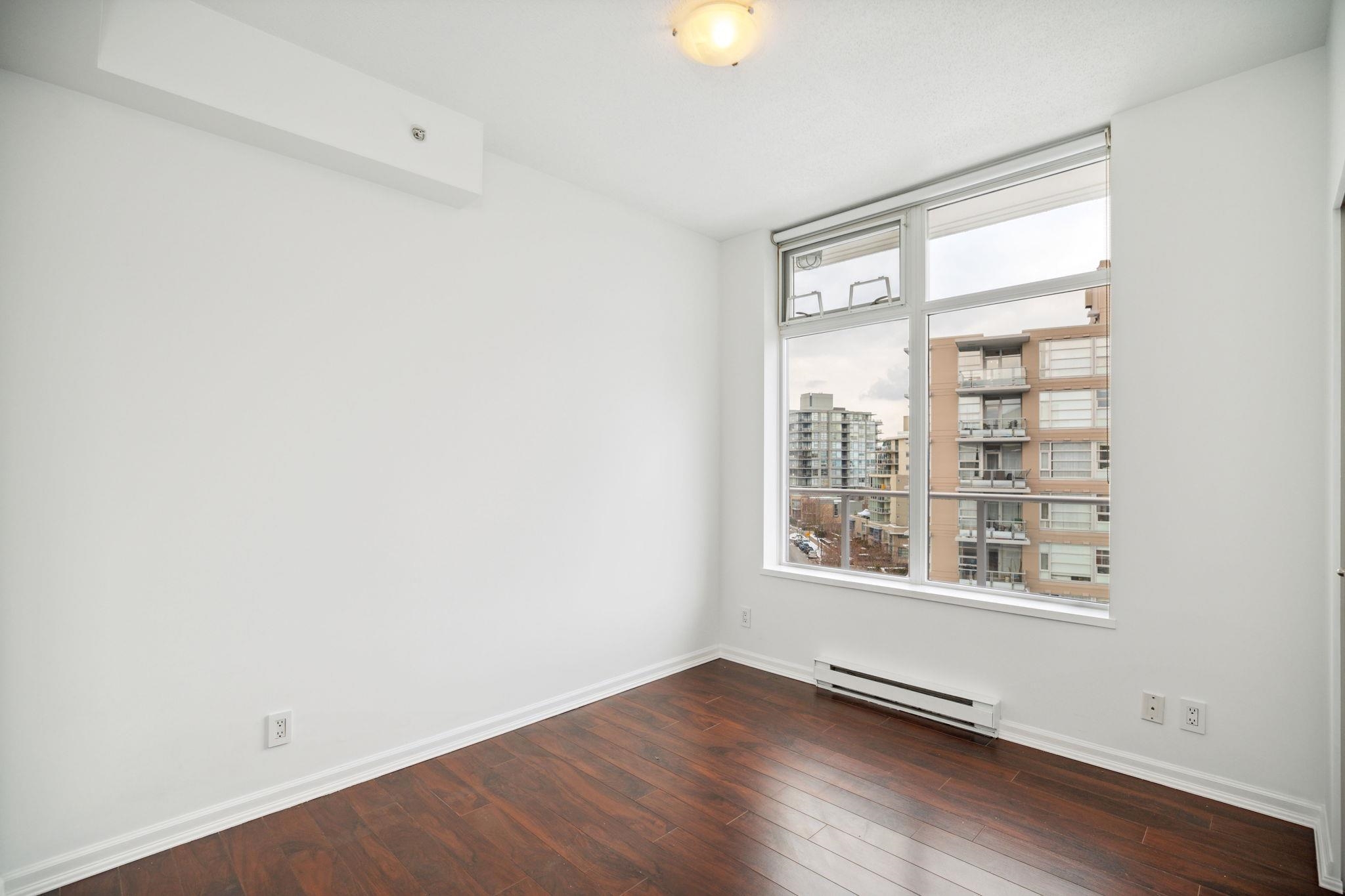 904 9288 UNIVERSITY CRESCENT